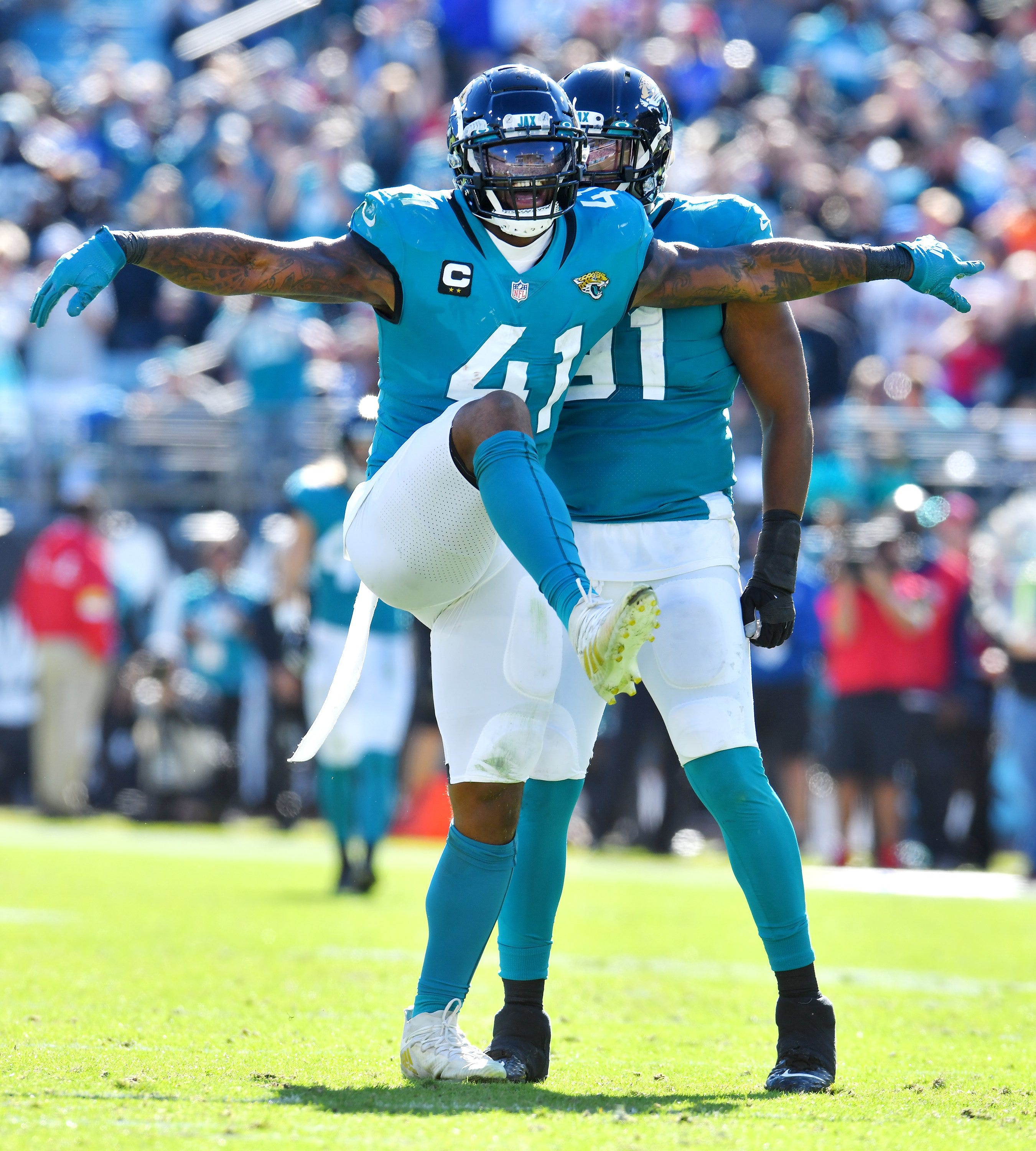 Those are brothers:' Jaguars' Josh Allen said there's no friction between  defense and offense