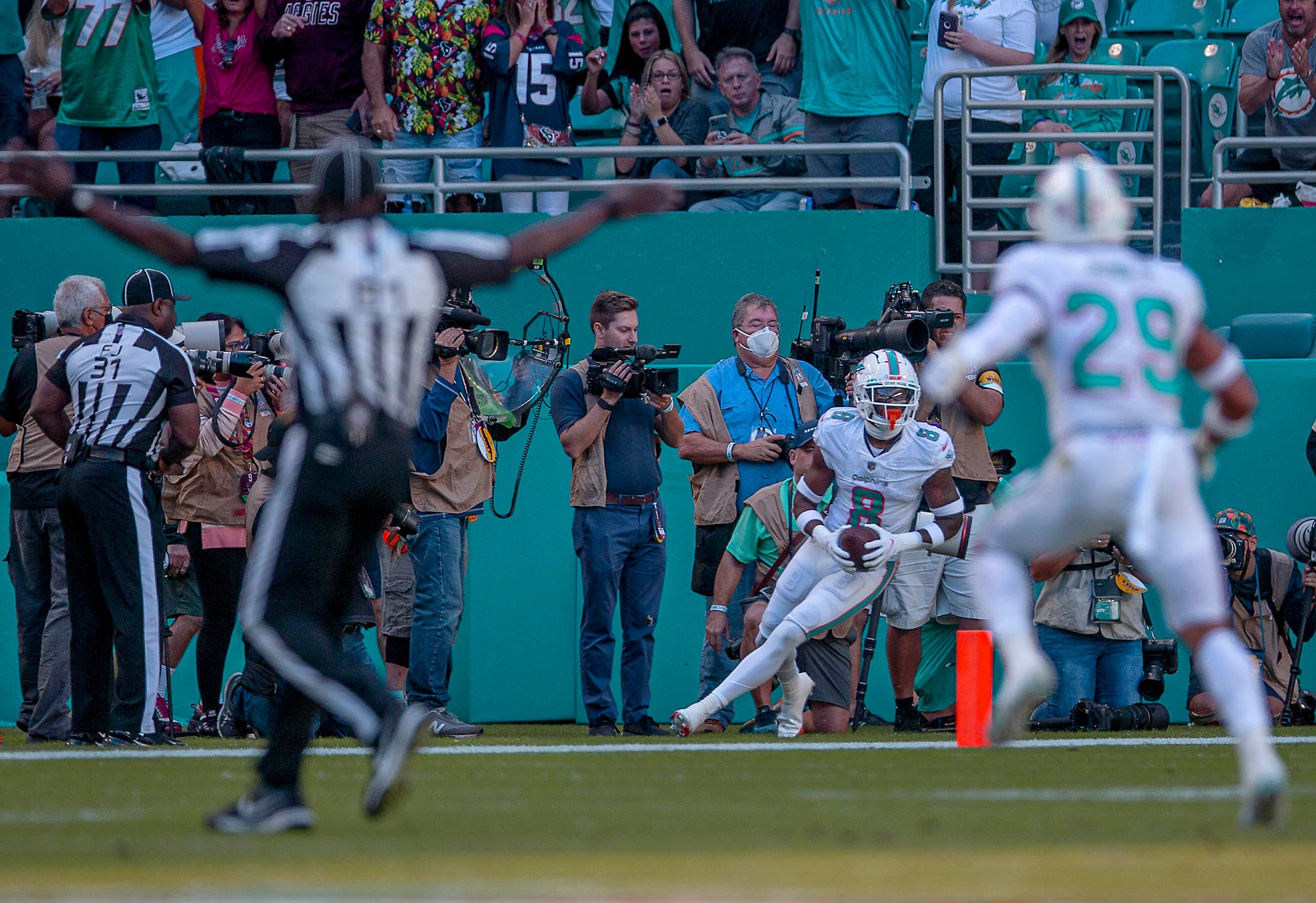 Dolphins' young safety duo of Jevon Holland, Brandon Jones emerging