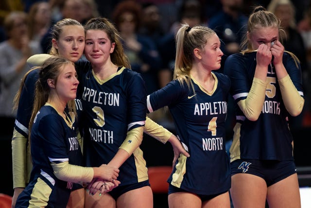 Appleton North vs. Oconomowoc state Division 1 volleyball final photos