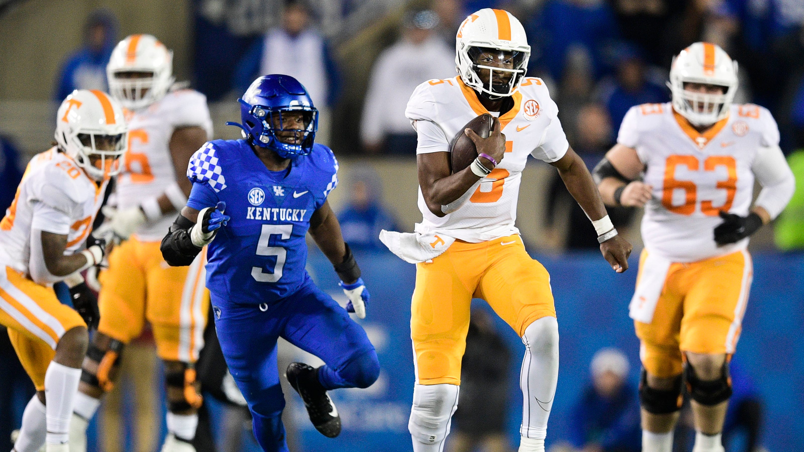 Tennessee Vols football vs Kentucky betting odds, opening point spread