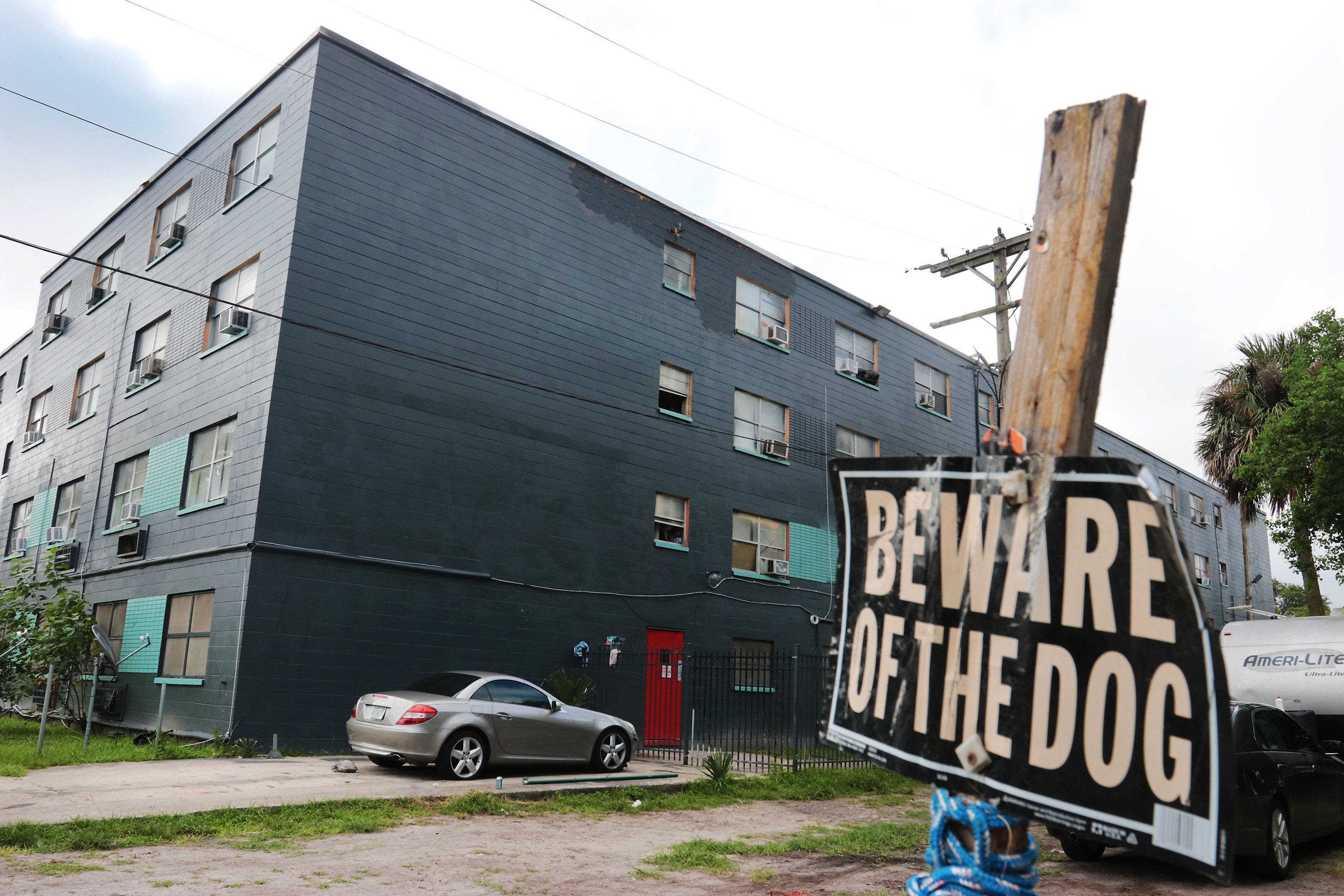 LIFT JAX, Eastside Community helping Downtown East Apartment residents