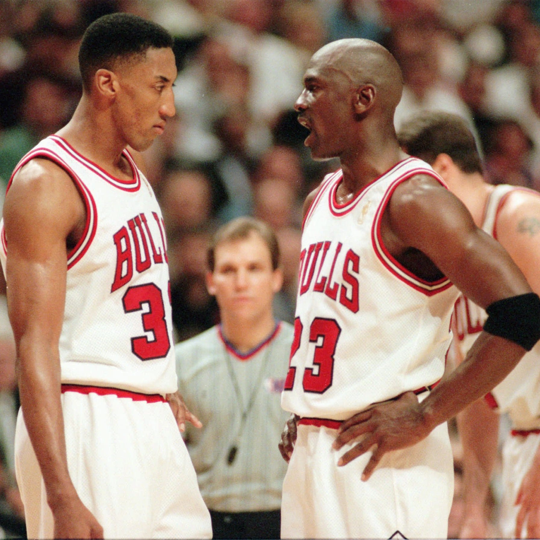 Scottie Pippen (left) has called Michael Jordan "the perfect teammates." But Pippen depicted Jordan in a different light in his book, 'Unguarded.'
