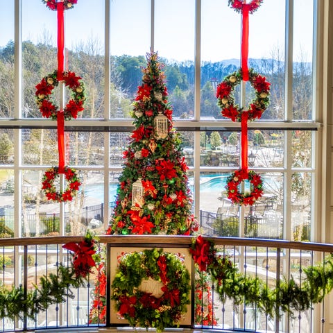Dollywood's DreamMore Resort offers decadent holid