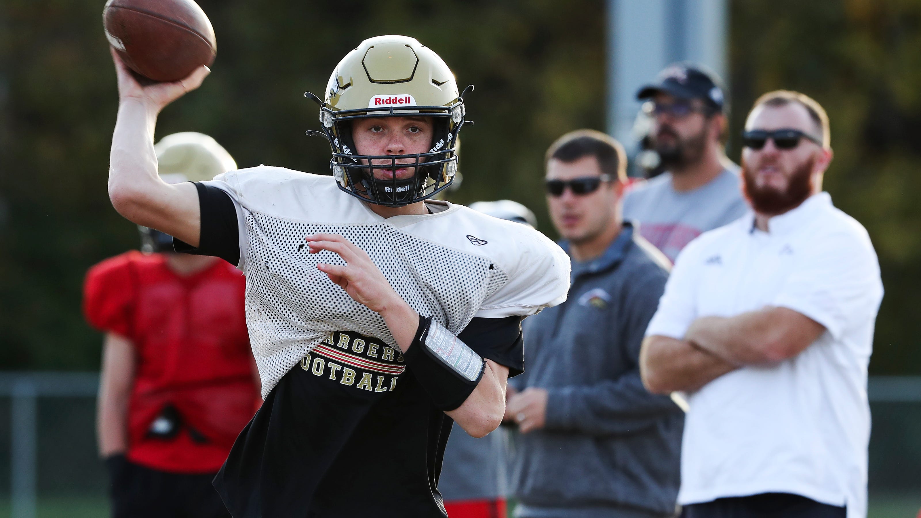 KHSAA Check out the 12 top candidates for 2025 Kentucky Mr. Football