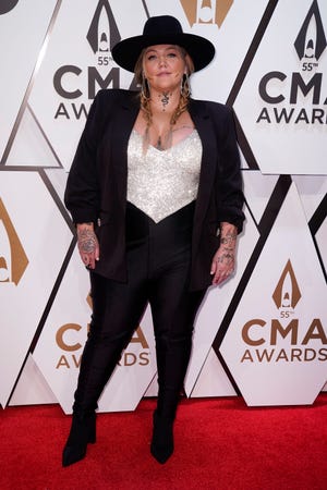 Elle King to headline Nelsonville Black Diamond Music & Arts Festival Elle King to headline Nelsonville Black Diamond Music & Arts Festival