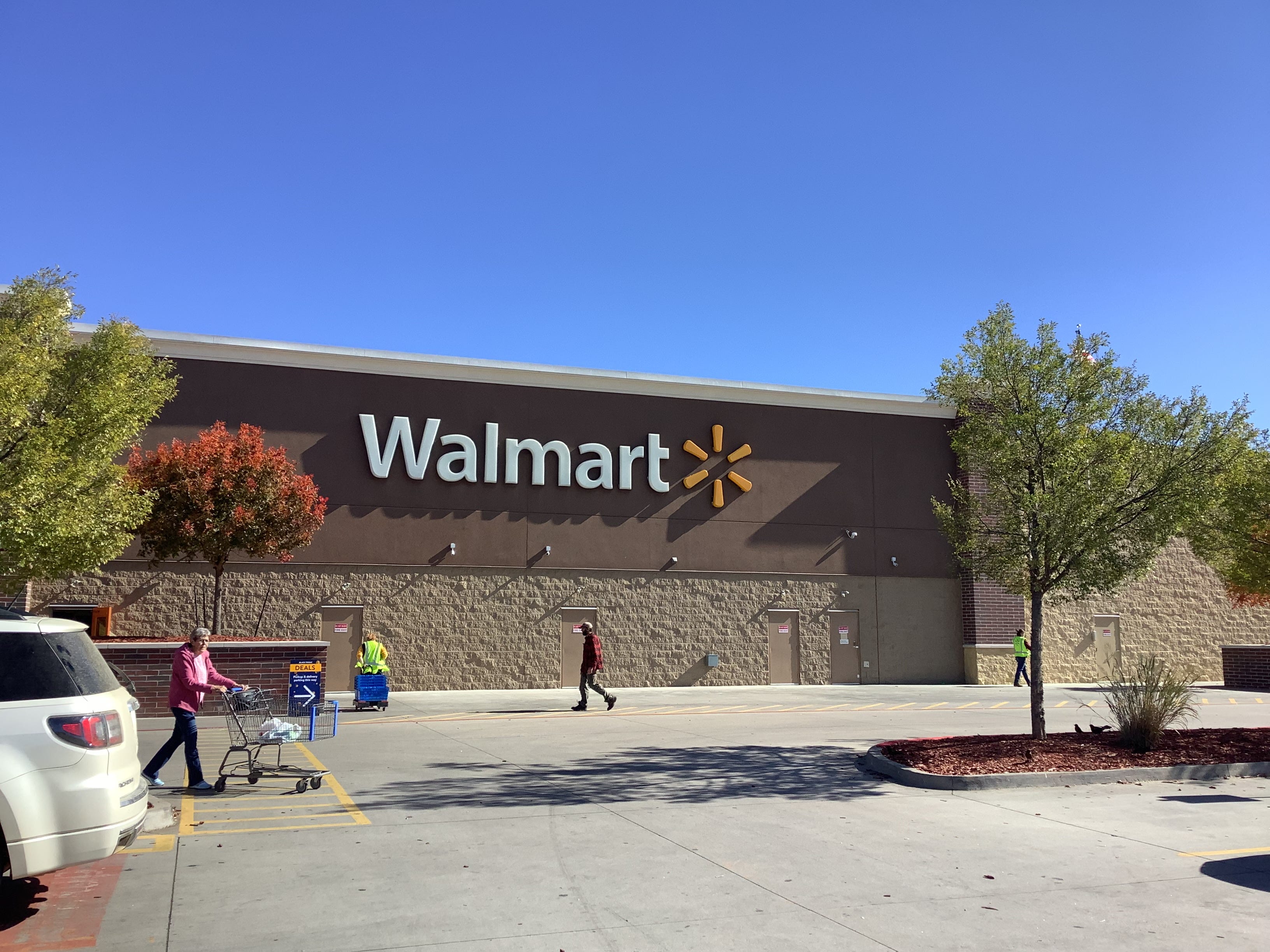 Walmart to close Thanksgiving Day. Here's how to plan for Black Friday