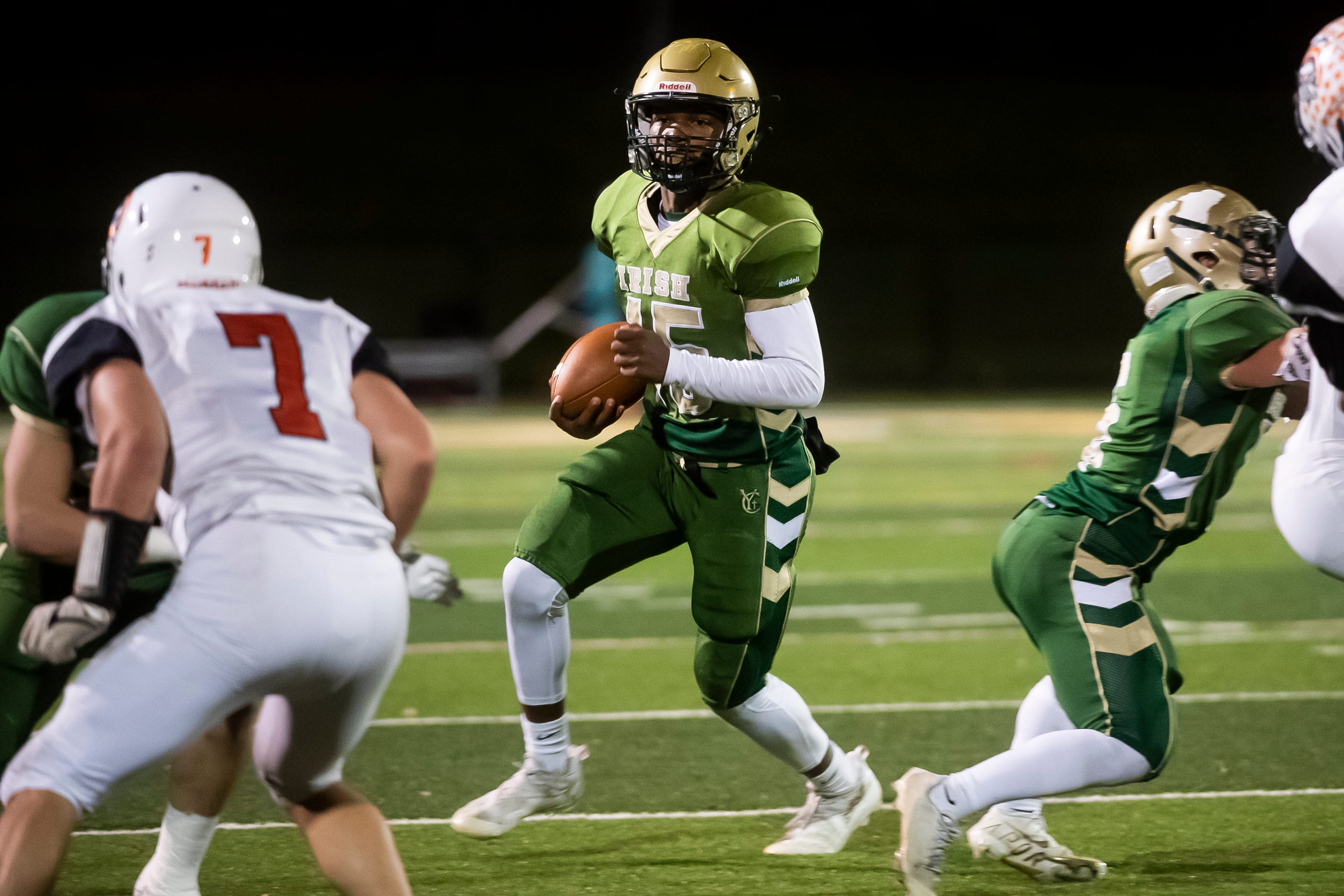 Pennsylvania allstate football York Catholic's Levan McFadden makes