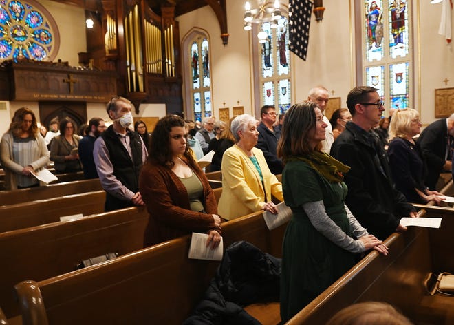Gereja Mariners di Detroit lonceng tol untuk pelaut yang hilang di laut