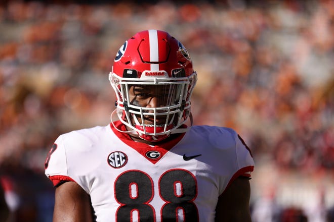 Georgia defensive tackle Jalen Carter (8) during the Bulldogs' game with Tennessee in Neyland Stadium in Knoxville, Tenn., on Saturday, Nov. 13, 2021. (Photo by Tony Walsh)