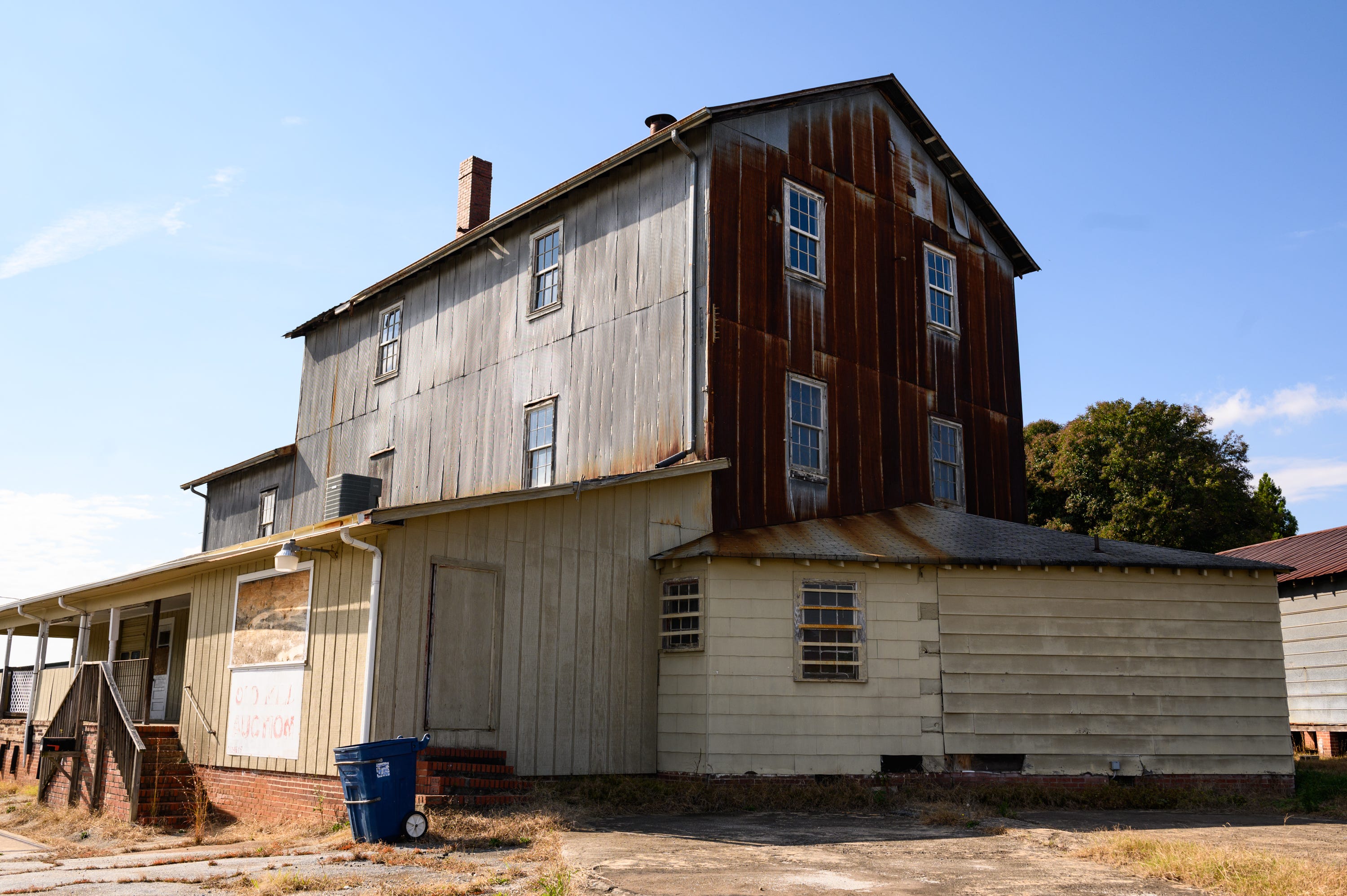 Fountain Inn flour mill plans for brewery, restaurants to open 2023