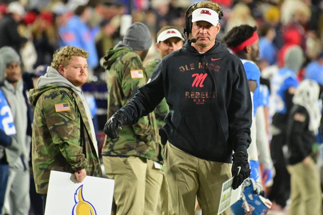 Les singeries de Lynn Kevin ont blessé Ole Miss Les singeries de Lynn Kevin ont blessé Ole Miss