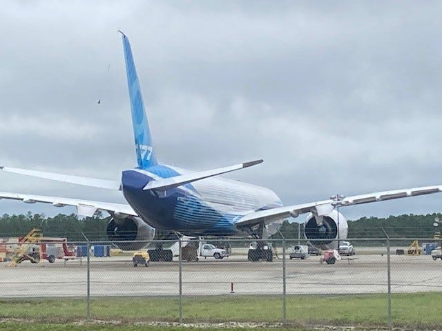 Test model of Boeing’s 2 million 777-X stops at Southwest Florida International Airport