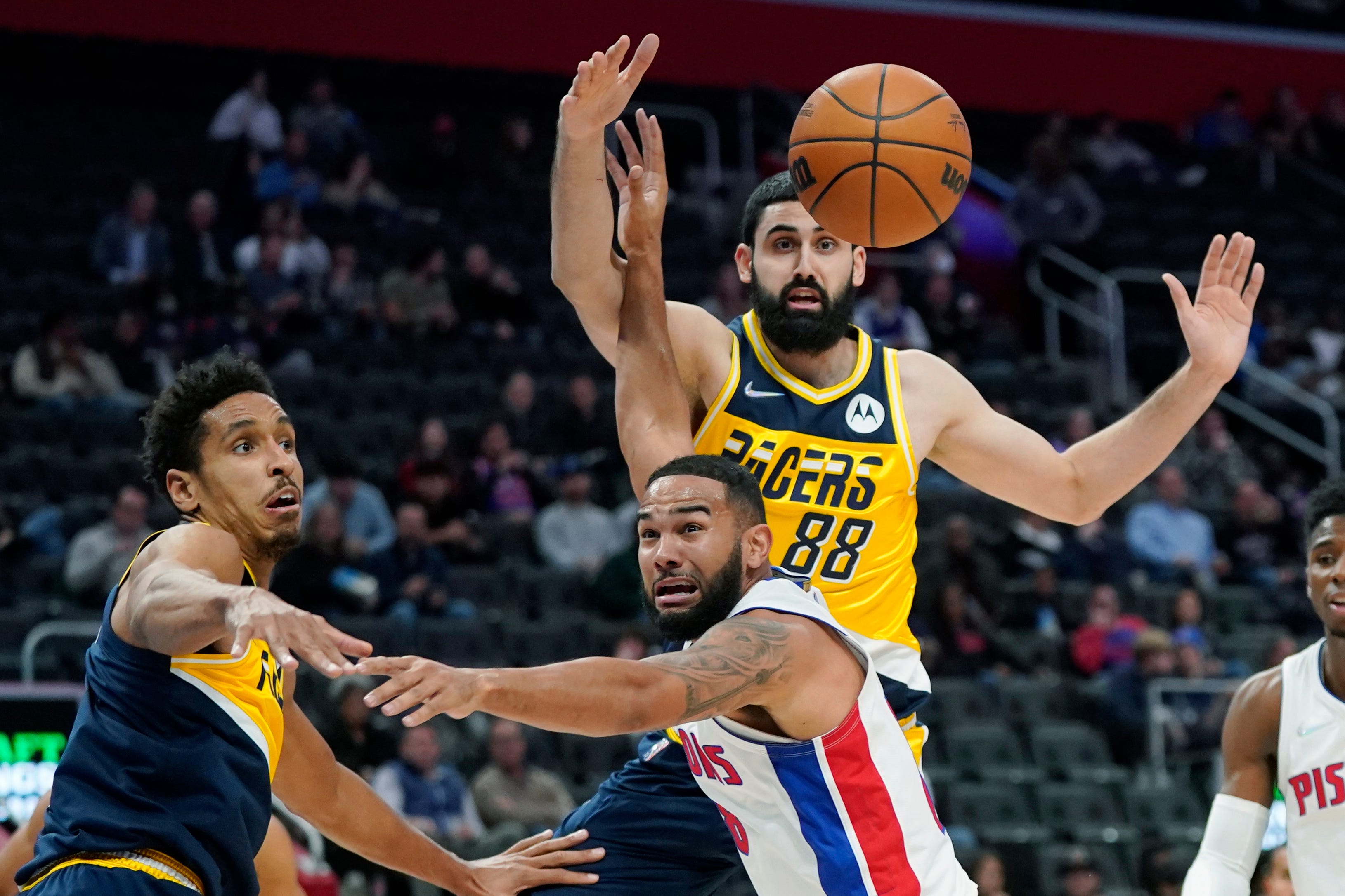 Detroit Pistons get boost from Cory Joseph in 97-89 win over Pacers