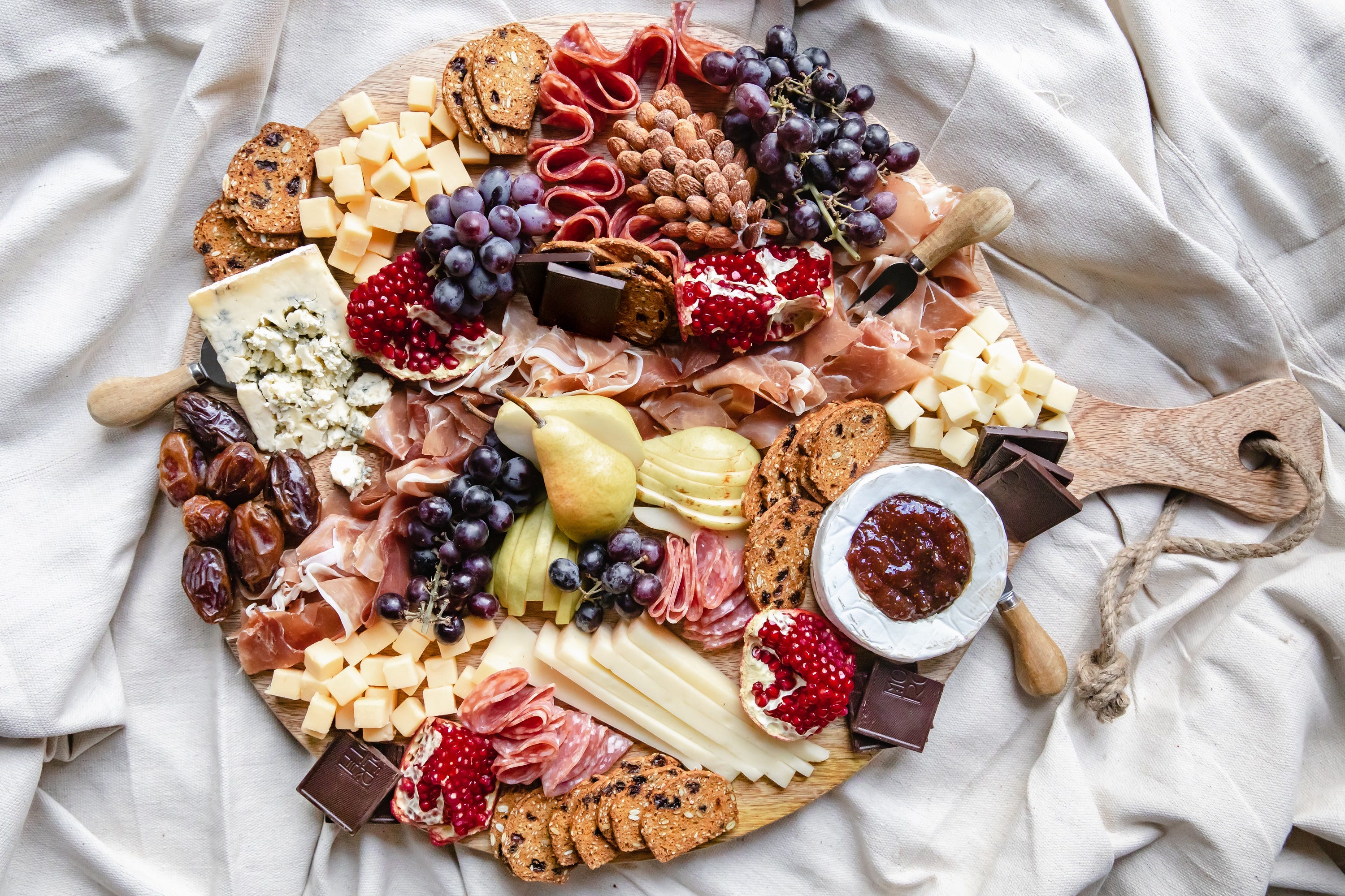 The ALDI ‘Charcuterie Board of Directors’ is here for holiday hosts