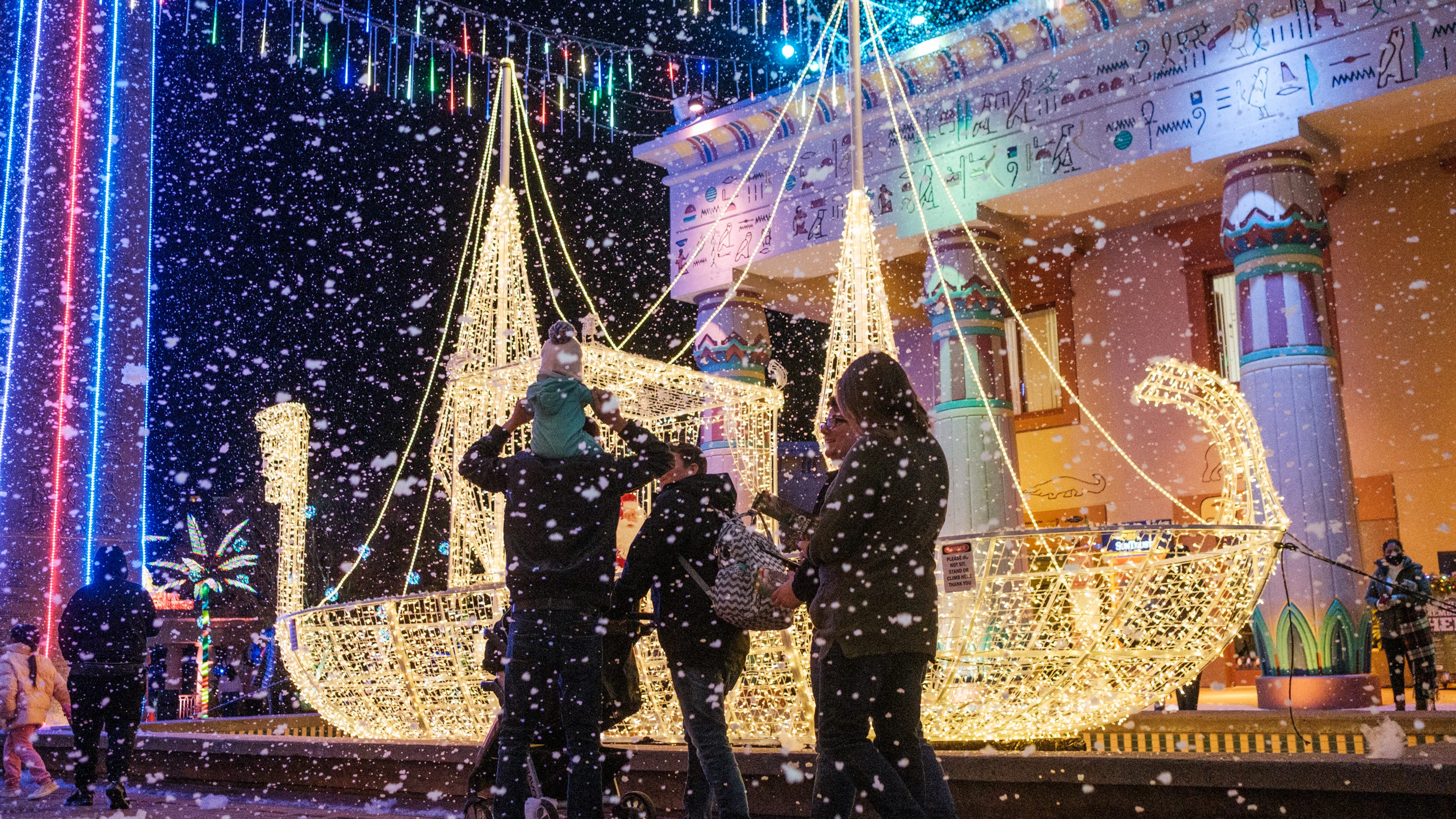 Memphis Christmas Lights 2025