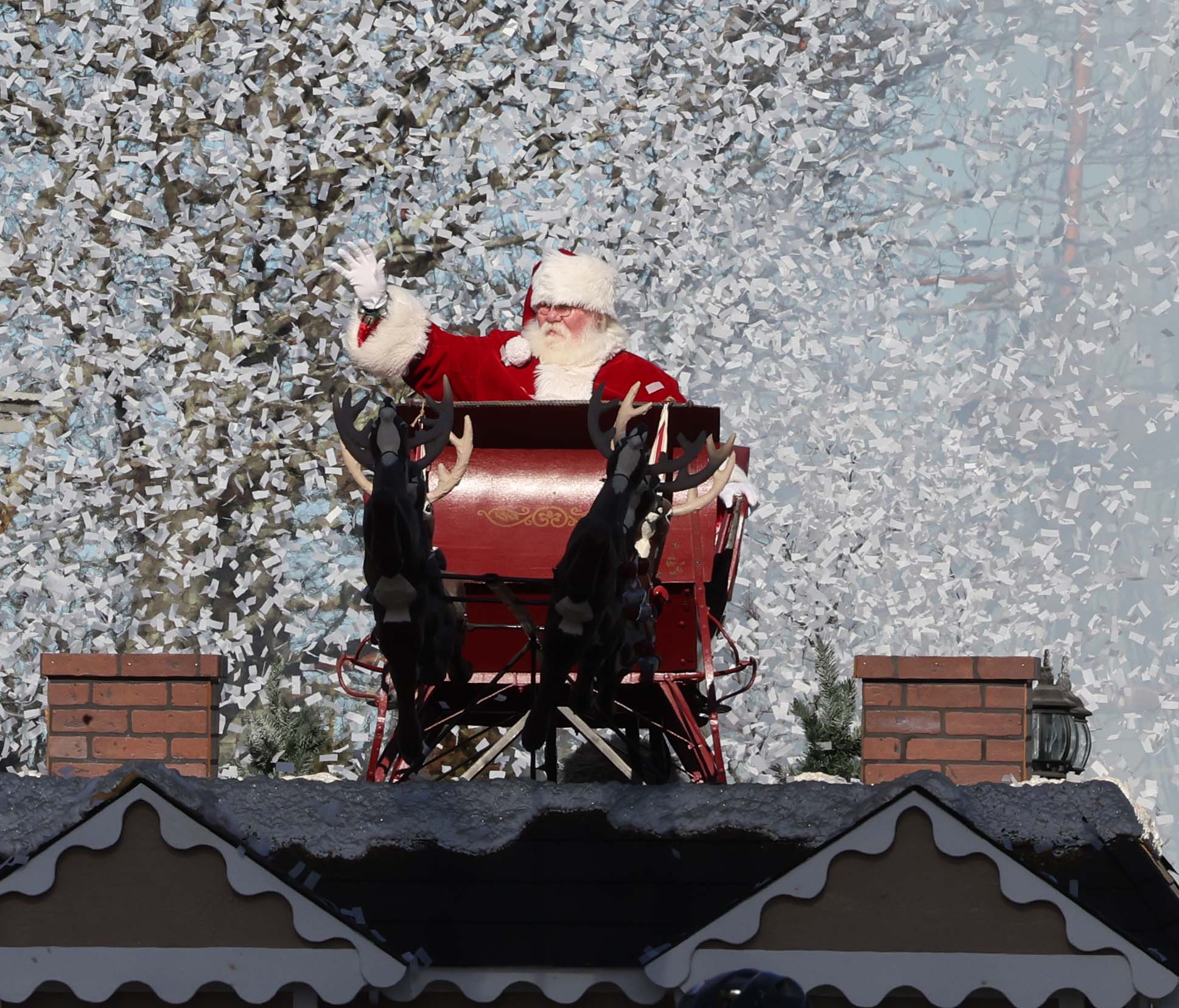 See Plymouth offers Ride Circuit through annual Thanksgiving parade