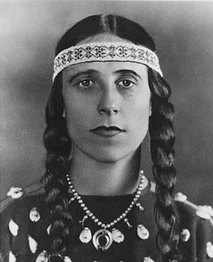 Lorretta May Navarre later was known as Princess Wahletka