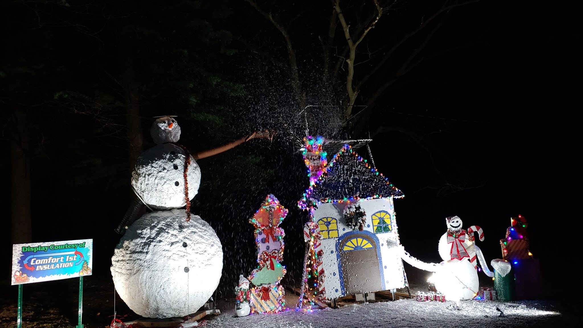 Rockford IL Festival Of Lights Hours Displays Costs rockford-il-festival-of-lights-hours-displays-costs