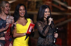 Brit Awards membatalkan kategori hadiah pria dan wanita yang terpisah