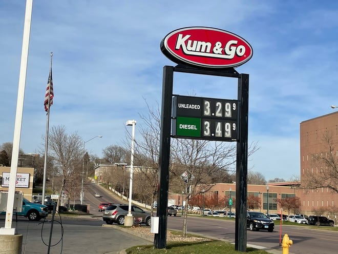 Gas prices just days before Thanksgiving at the Kum & Go at 501 N. Minnesota Ave. November 22, 2021.