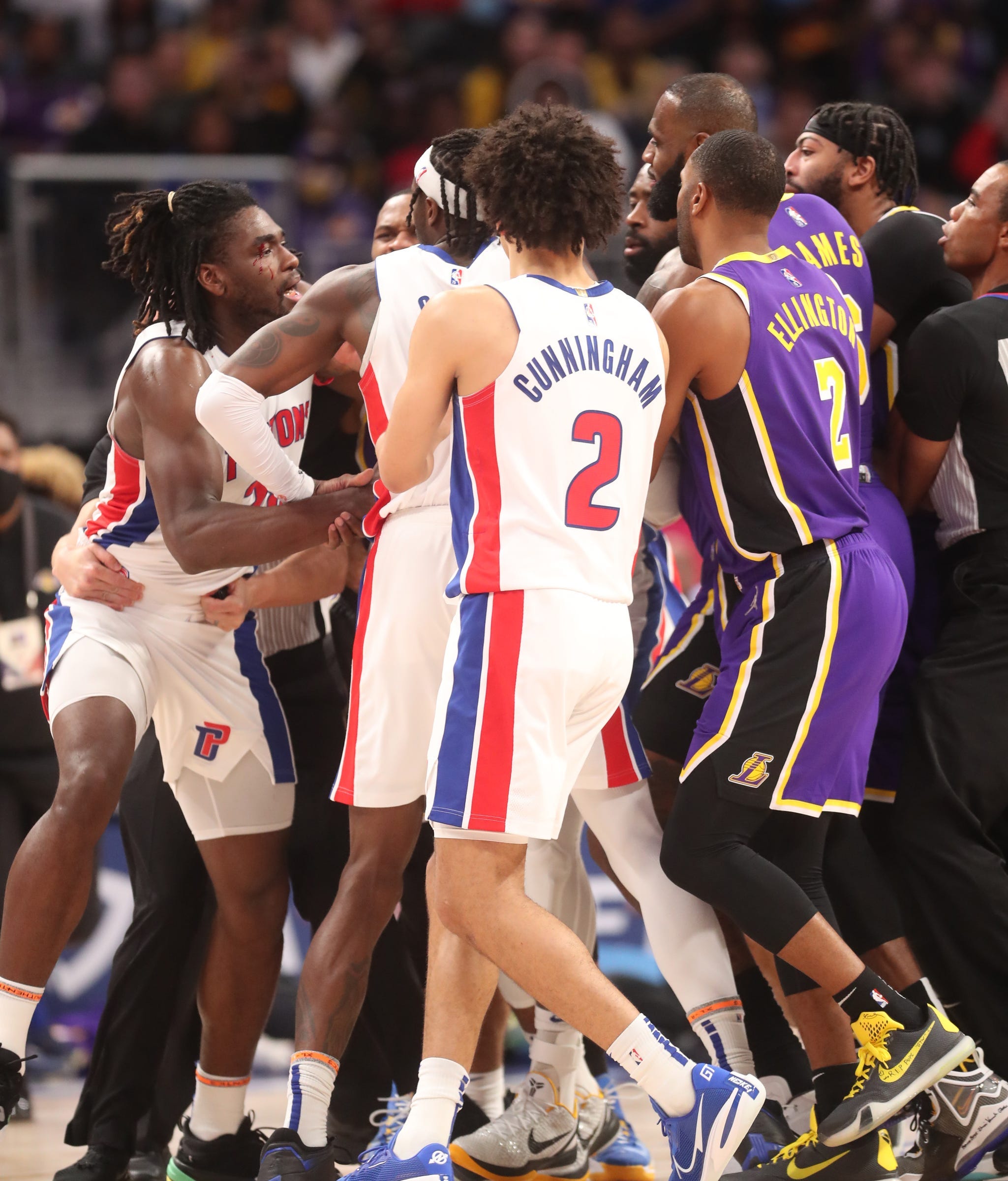 Lakers-Pistons: LeBron James suspended one game, Isaiah Stewart two
