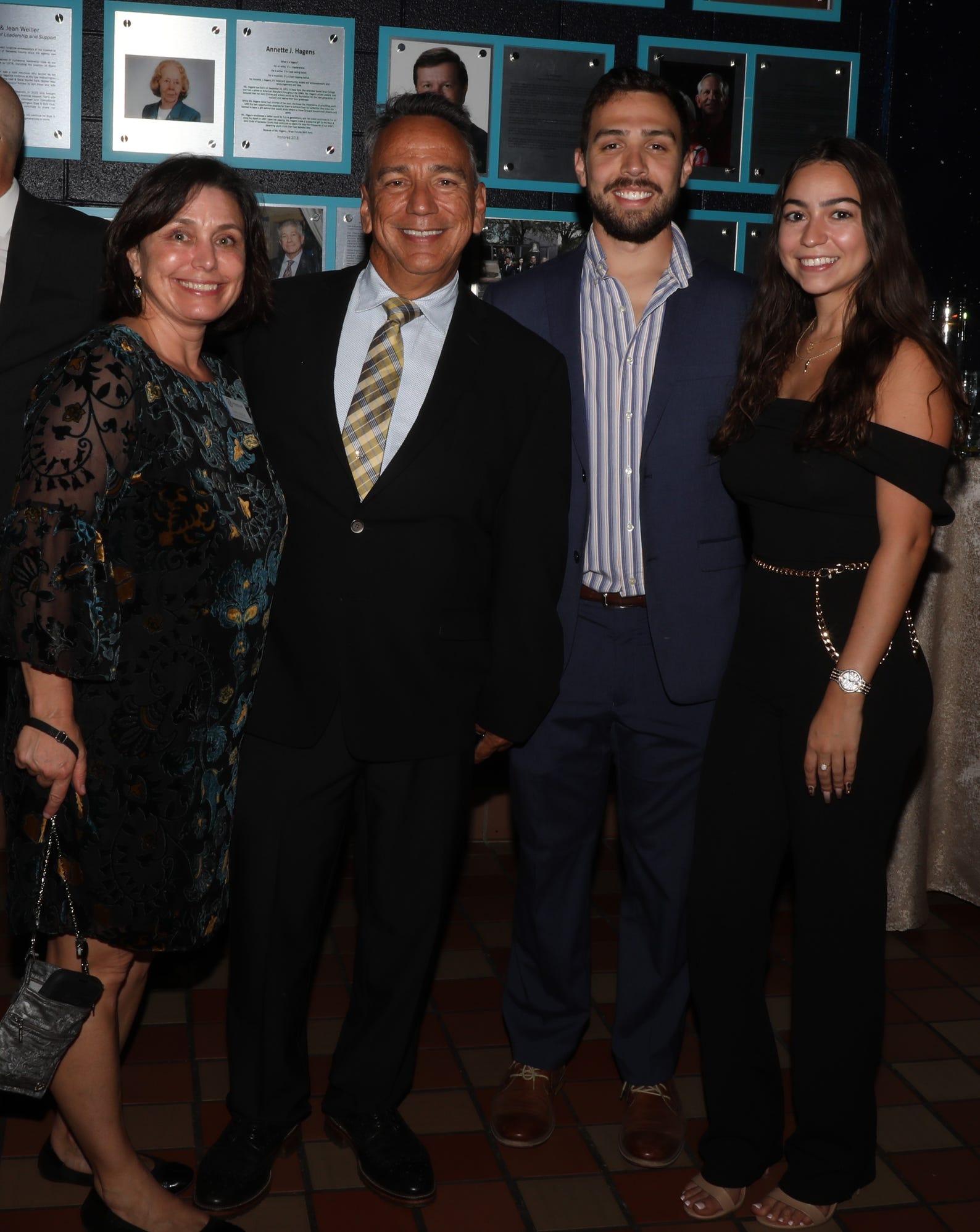 Dawn Bouck (L) and Jaime, Daniel and Jenna DiDomenico are enjoying the cocktail hour before dinner. The Boys & Girls Clubs of Sarasota and DeSoto Counties held their Champions for Children Gala on November 20, 2021. Over 400 people came out to celebrate longtime supporters and donors Steven and Marjolaine Townsend who also have a scholarship fund in their name that has benefitted thirty-two college students since its inception in 2018.
JANET COMBS/HERALD-TRIBUNE
