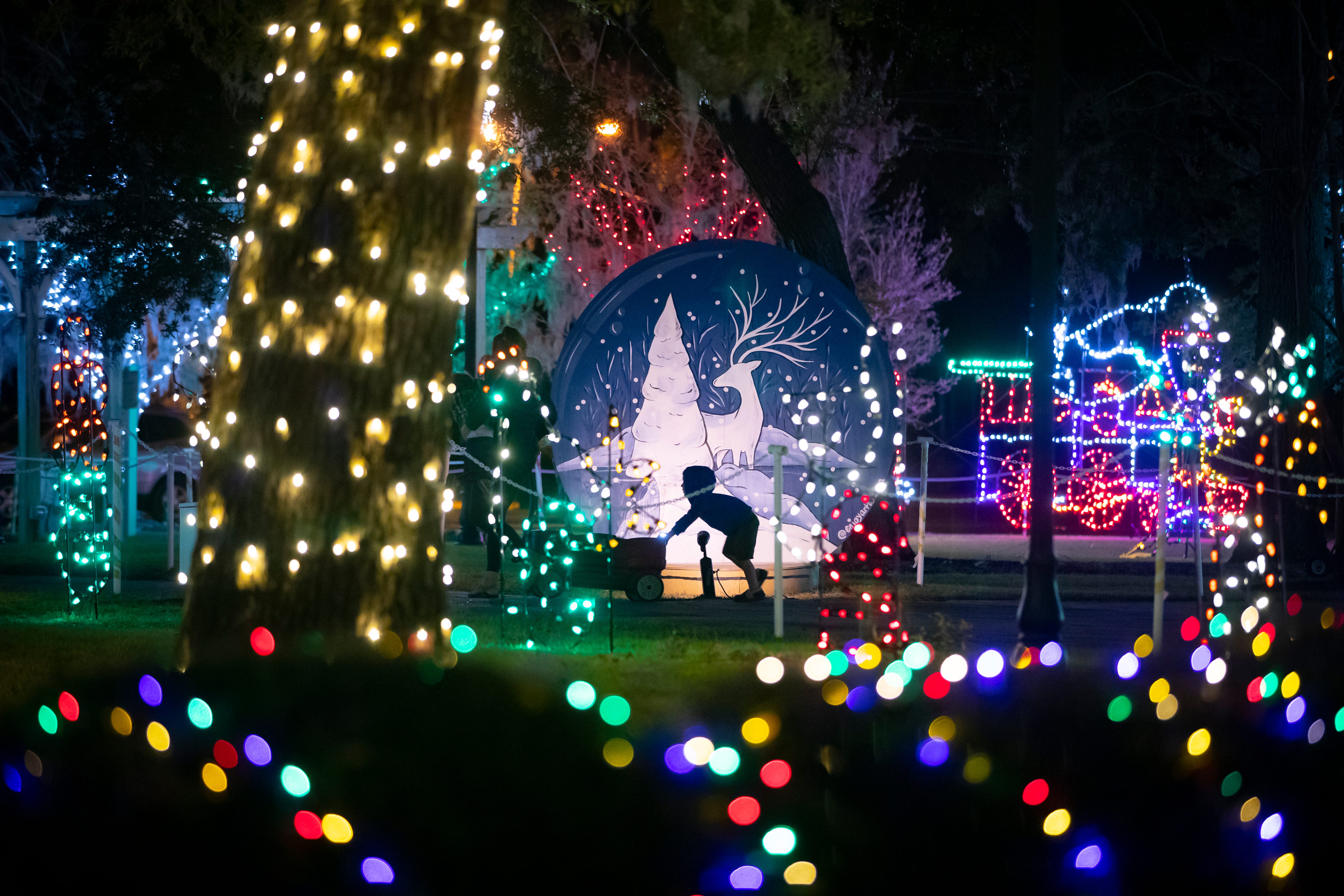 There's still time to check out these Christmas light shows in Bay County