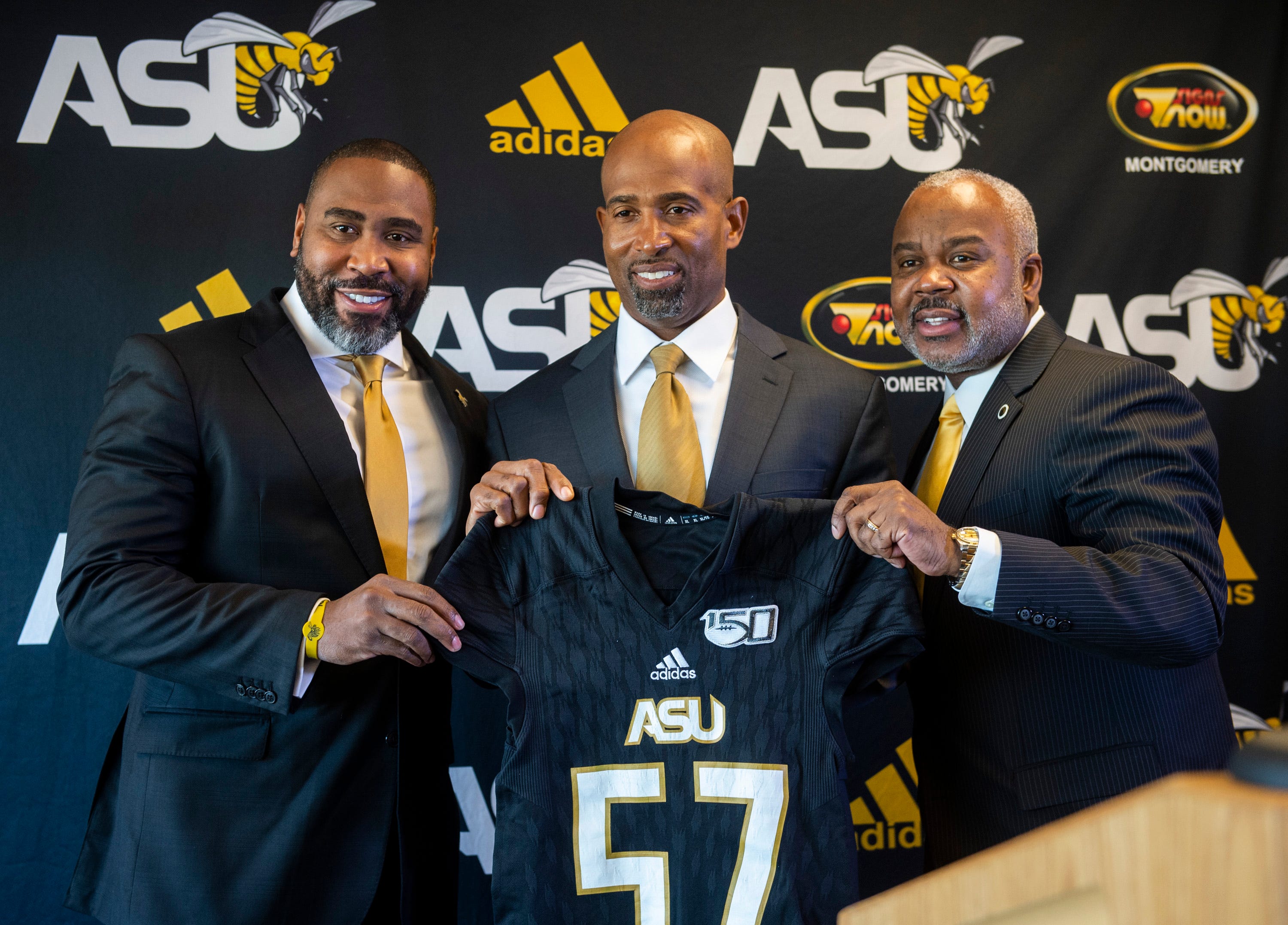Eddie Robinson, Alabama State's new coach, embraces tradition Eddie Robinson, Alabama State's new coach, embraces tradition