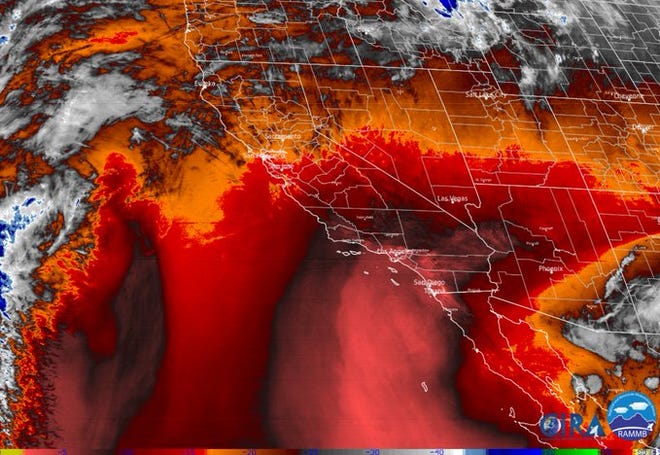 A steam satellite on Thursday, November 25, 2021, helping meteorologists "Have you seen it?" how dry it is all over Southern California.  The dark reds and pinks reflect relatively warm light temperatures, which indicates very dry air in the area.