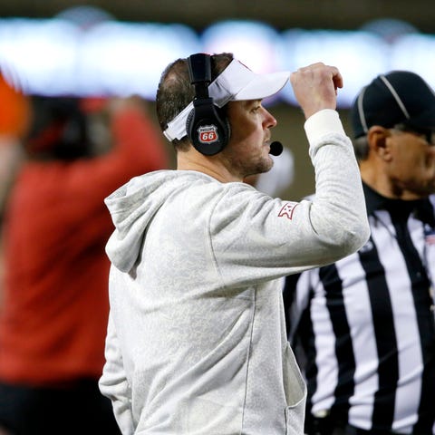 Oklahoma coach Lincoln Riley during a Bedlam colle