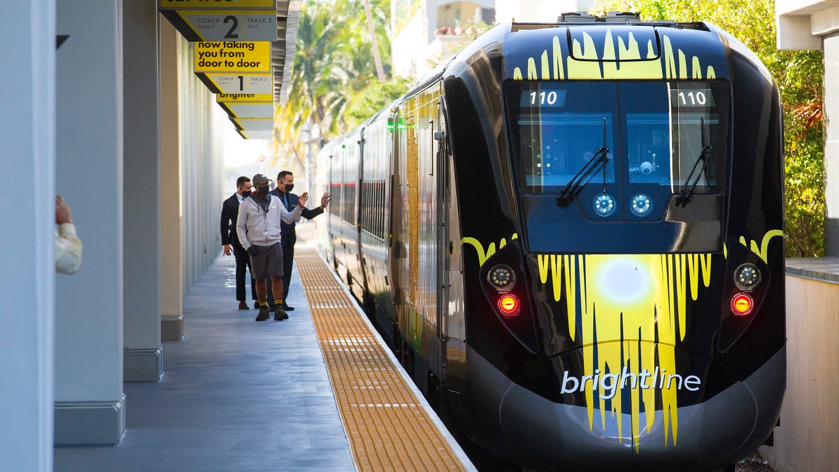 Brightline trains March ridership for Miami-Orlando, South Florida