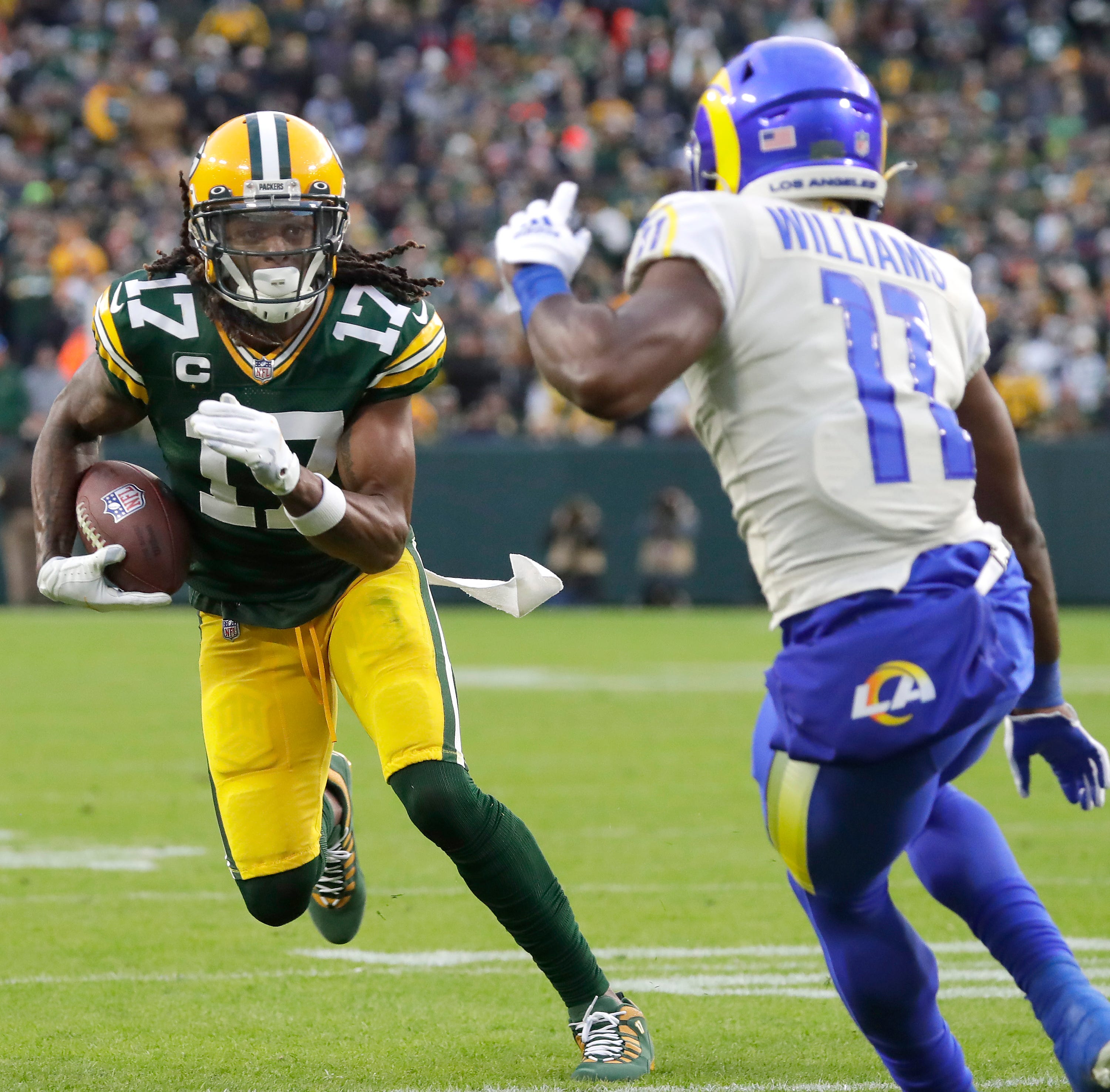 Davante Adams being traded from Packers to Raiders for draft picks