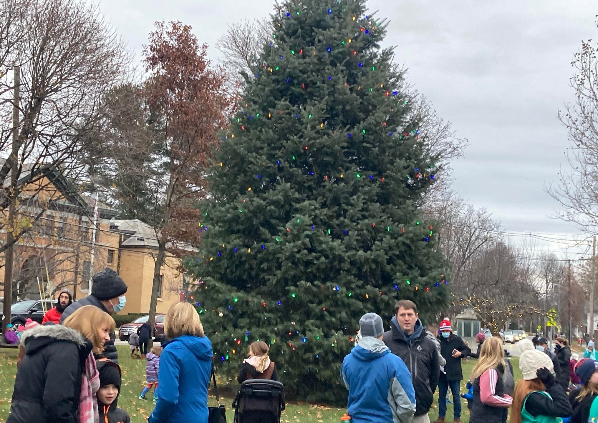 Westford celebrates treelighting; events set in Chelmsford, Littleton