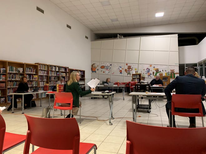 The Pleasant Local Schools Board of Education discussed when to end the mask mandate at the Nov. 22 board meeting, deciding upon Jan. 18, 2022.