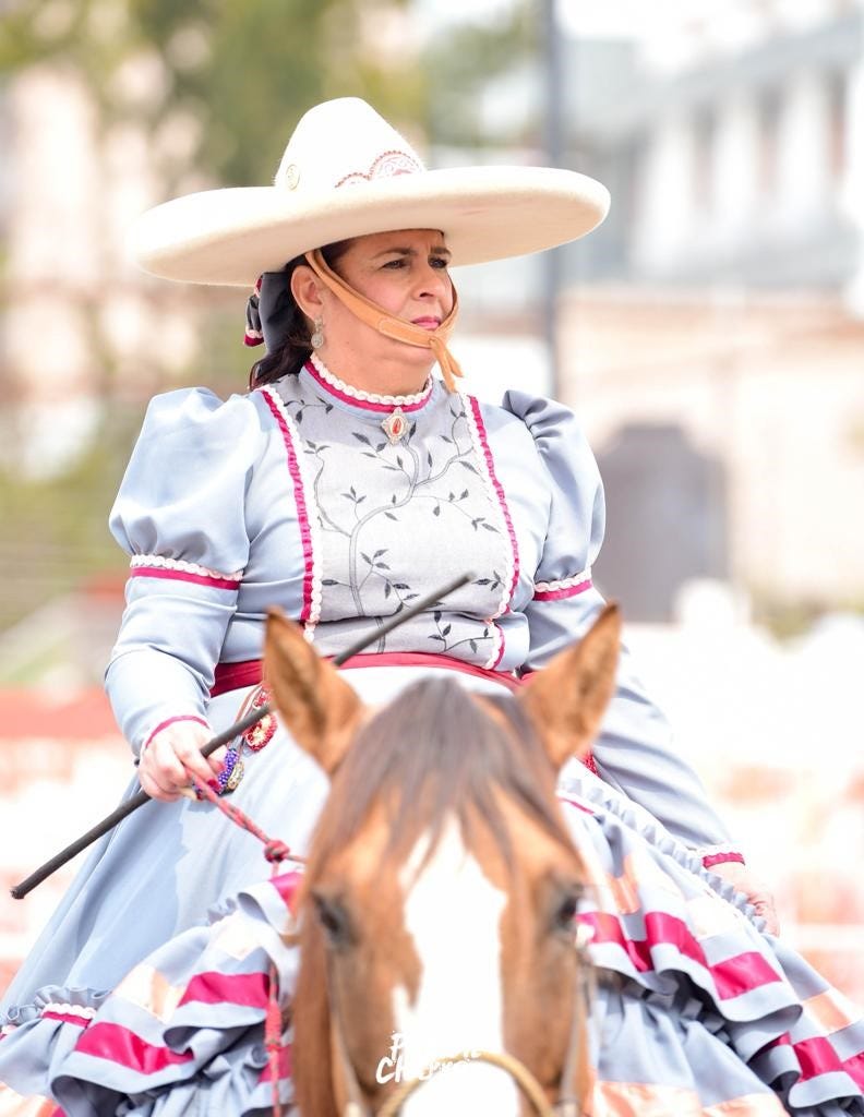 Cristina Velasquez, delegada estatal de Escaramuzas.