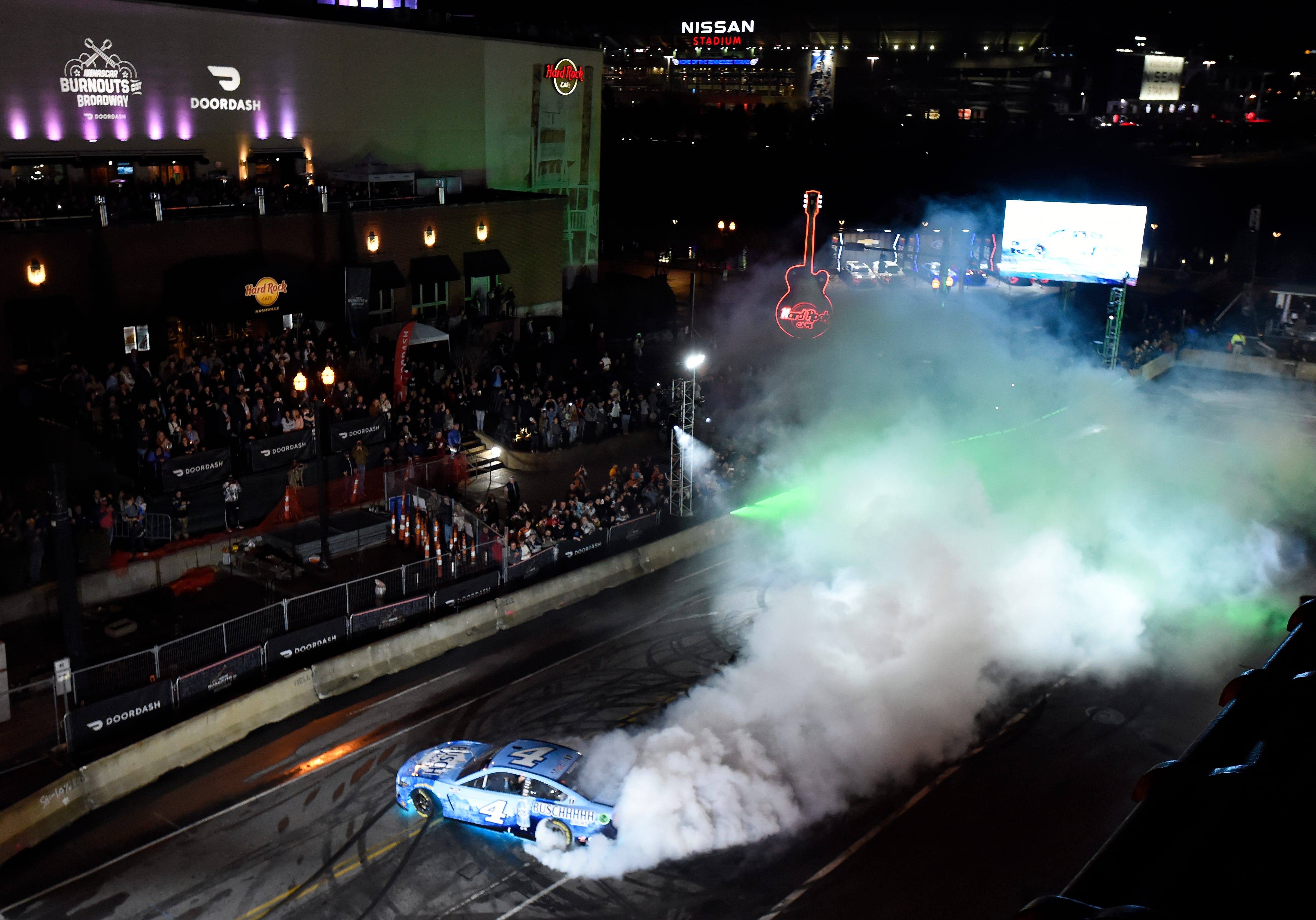 Best NASCAR races of 2021 Kyle Larson battles Denny Hamlin at Darlington