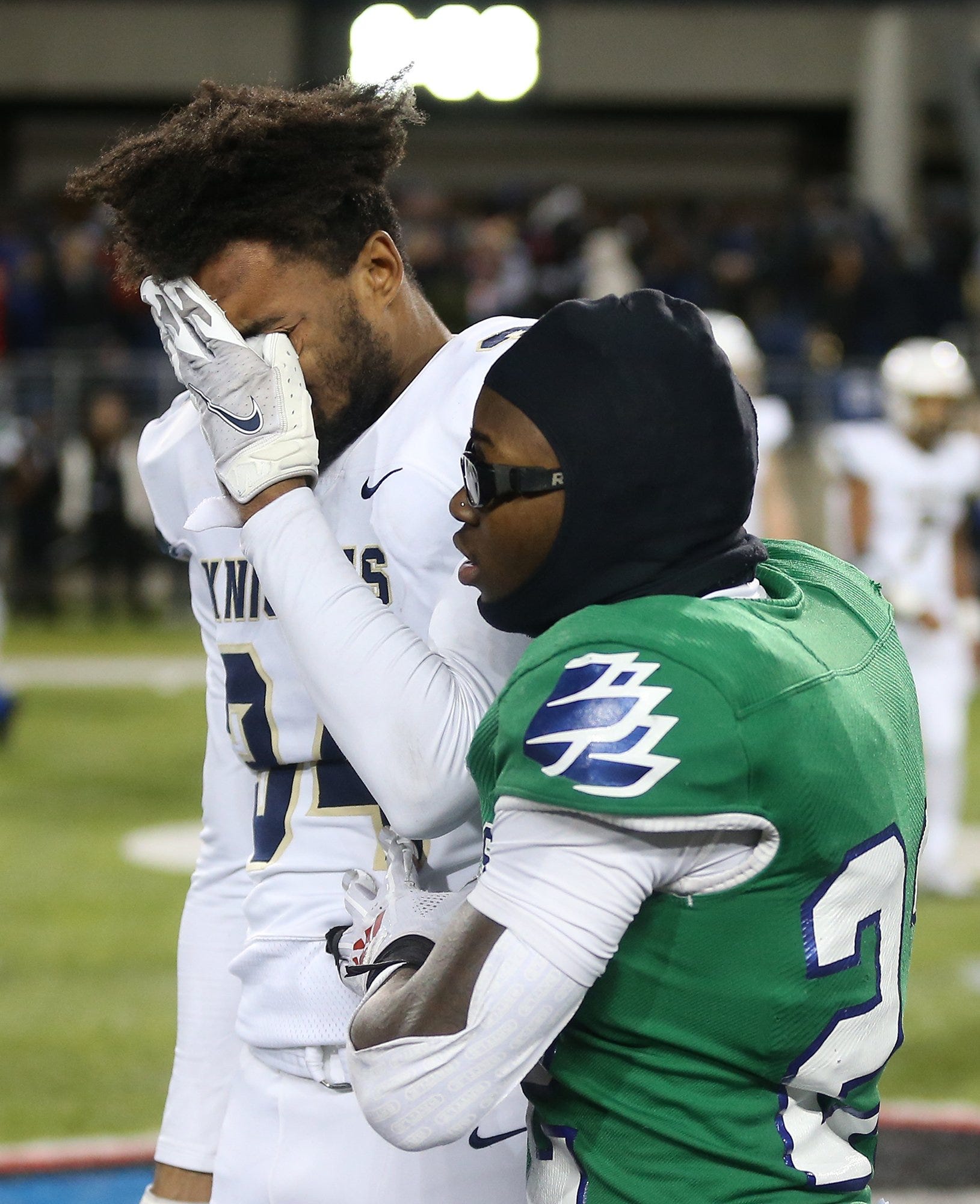 OHSAA football live score updates Hoban vs. Winton Woods