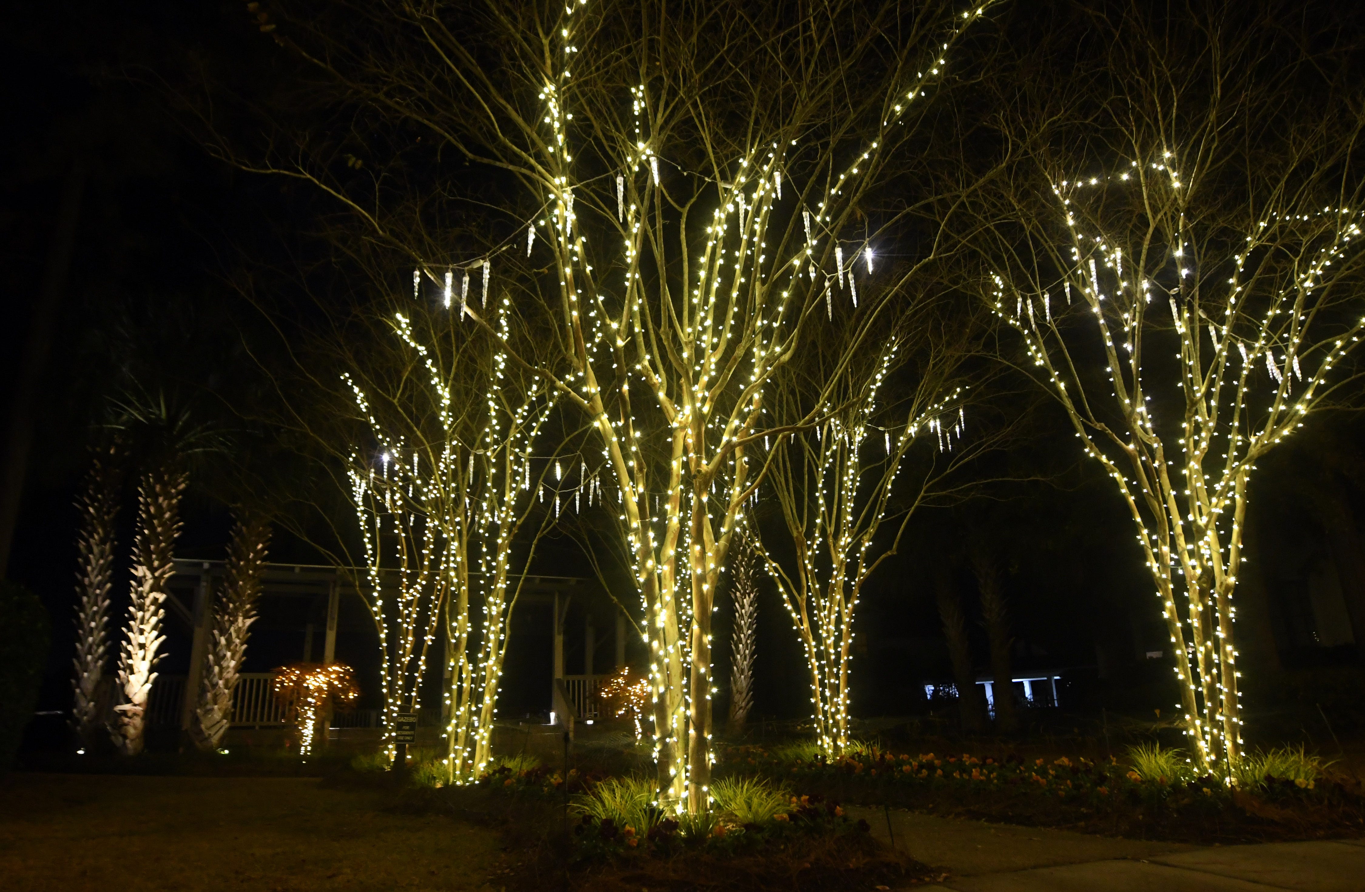 Christmas Lights Wilmington Nc 2022 11 Places To See Christmas Lights In The Wilmington Nc Area In 2021