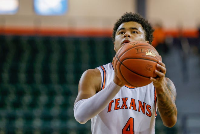South Plains College guard Kieves Turner (4) scored 20 points to lead the Texans to a 78-73 victory Saturday in Levelland against New Mexico Military Institute.