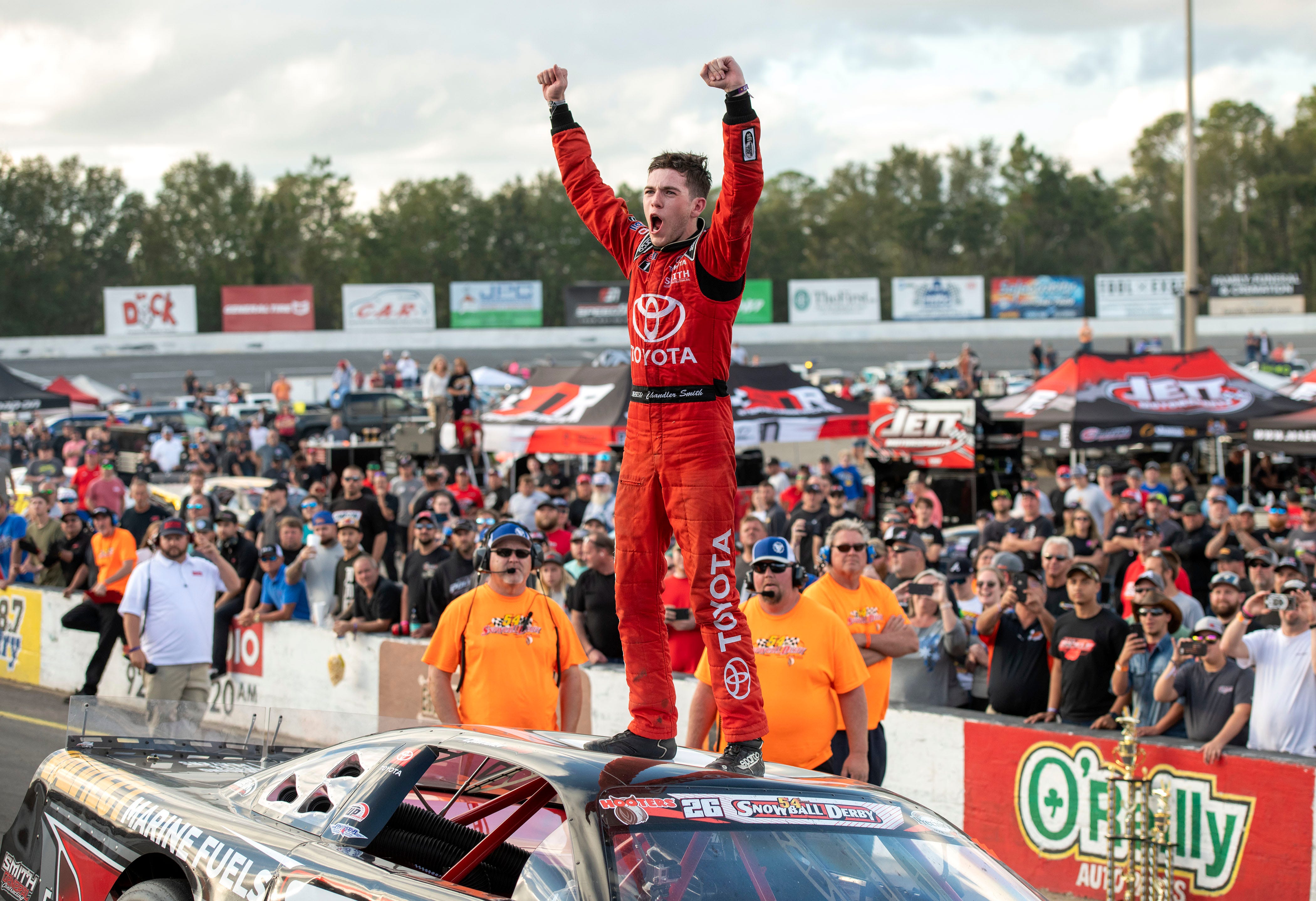 Snowball Derby Chandler Smith bumps past Derek Thorn to win 54th Derby