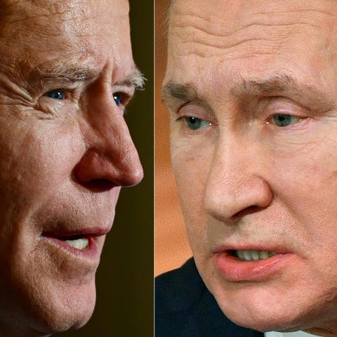 (COMBO) This combination of pictures shows US Pres