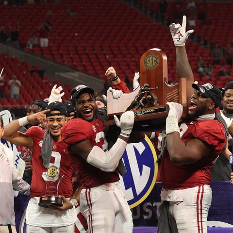 Alabama head coach Nick Saban, quarterback Bryce Y