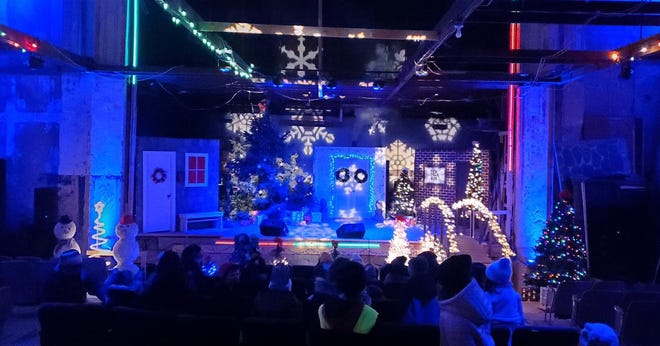 The Penn Yan Theatre Company presented "An Evening of Music and Lights" at the Sampson Theatre for StarShine.