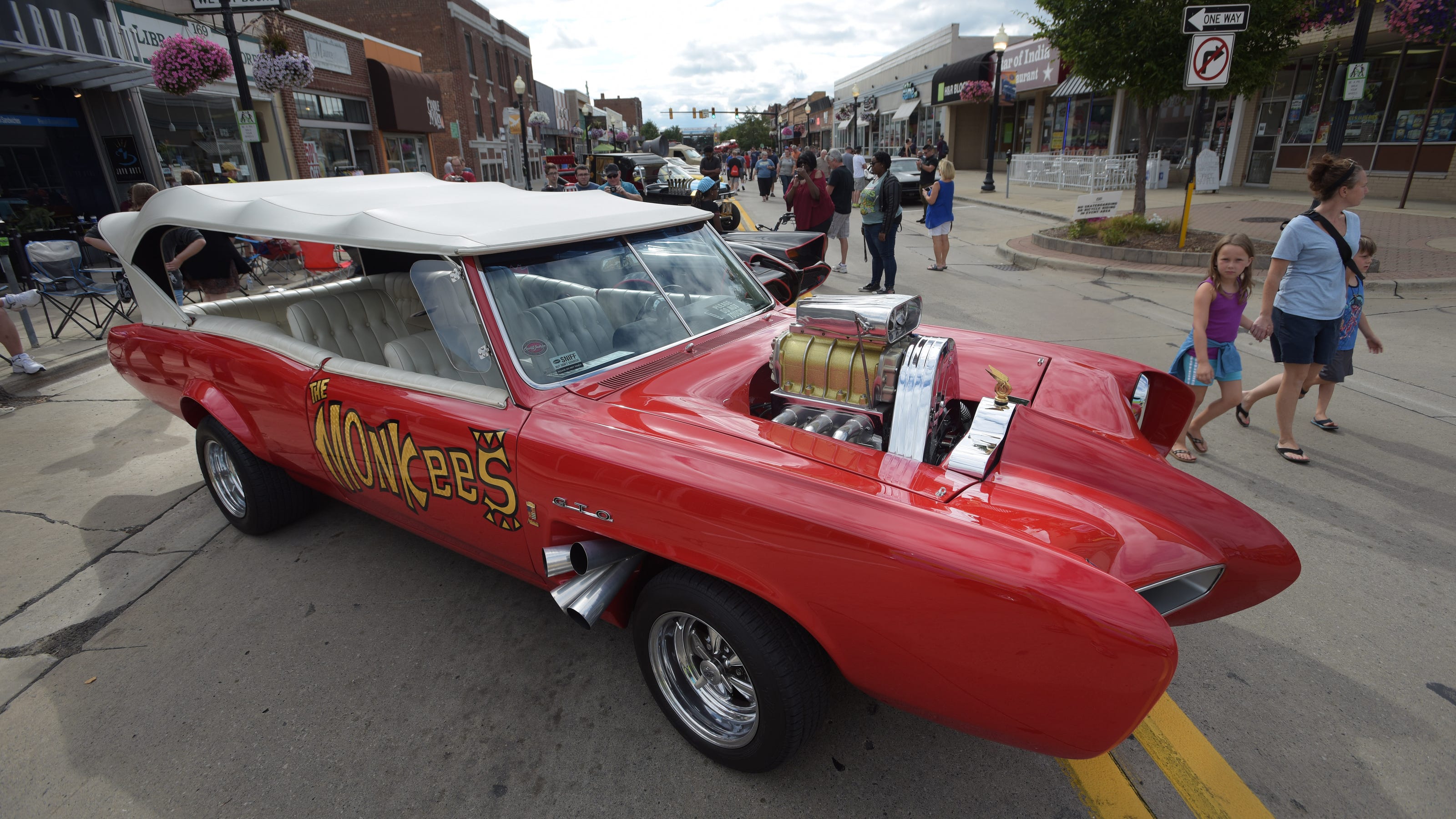 Woodward Dream Cruise Calendar Ally Moselle