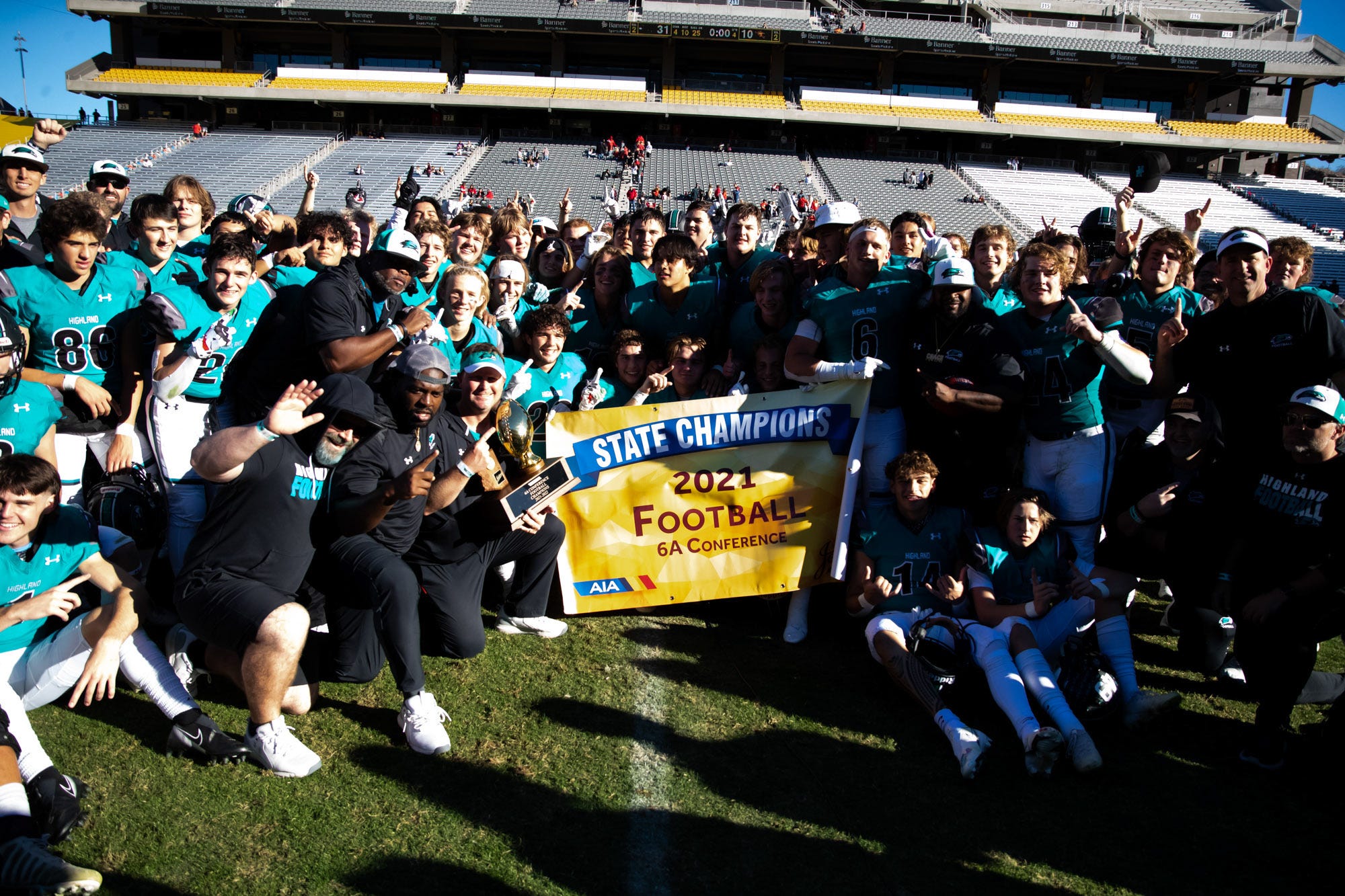 Highland gets ready for one more football game after first 6A title