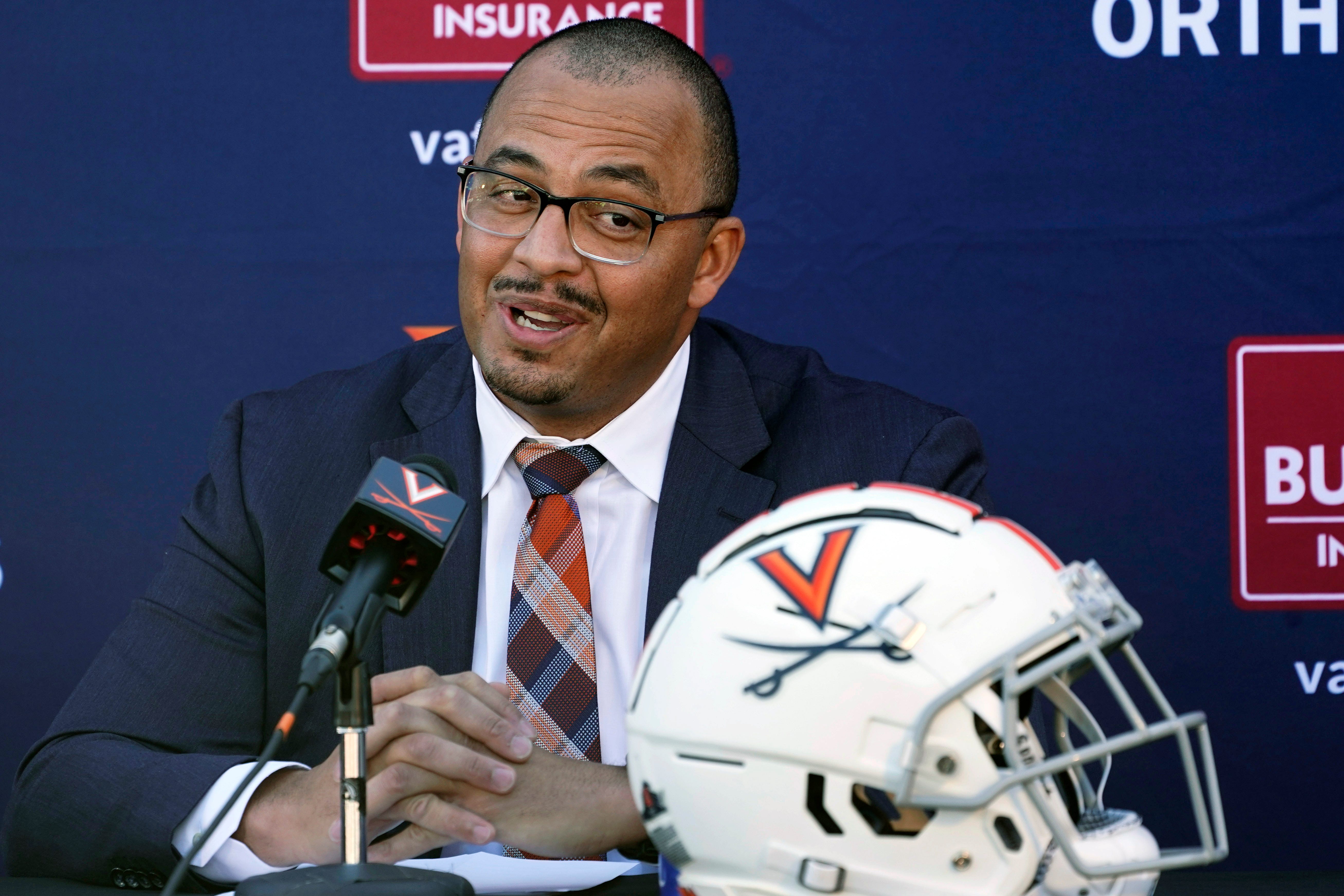 Clemson's football losses turned out to be win for Tony Elliott, Virginia