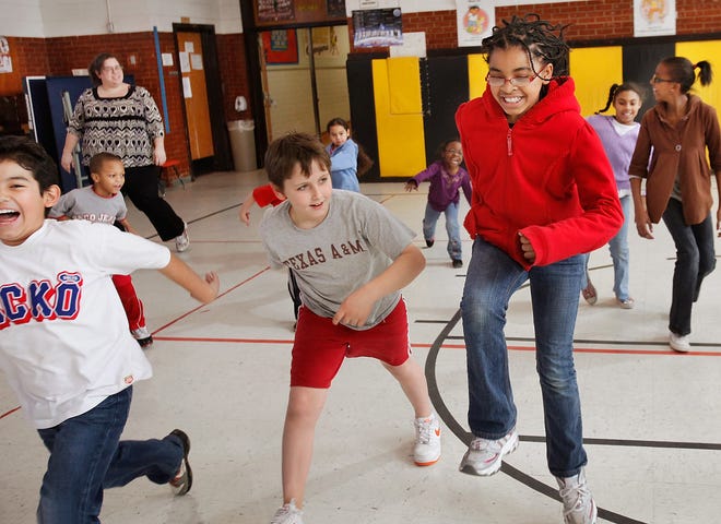 Students run sprints in the Steed Elementary gym in Midwest City on Feb. 24, 2010. The Oklahoma State Board of Education decided to keep the same academic standards for health and physical education that were last updated in 2016. The board approved minor additions to the old standards.