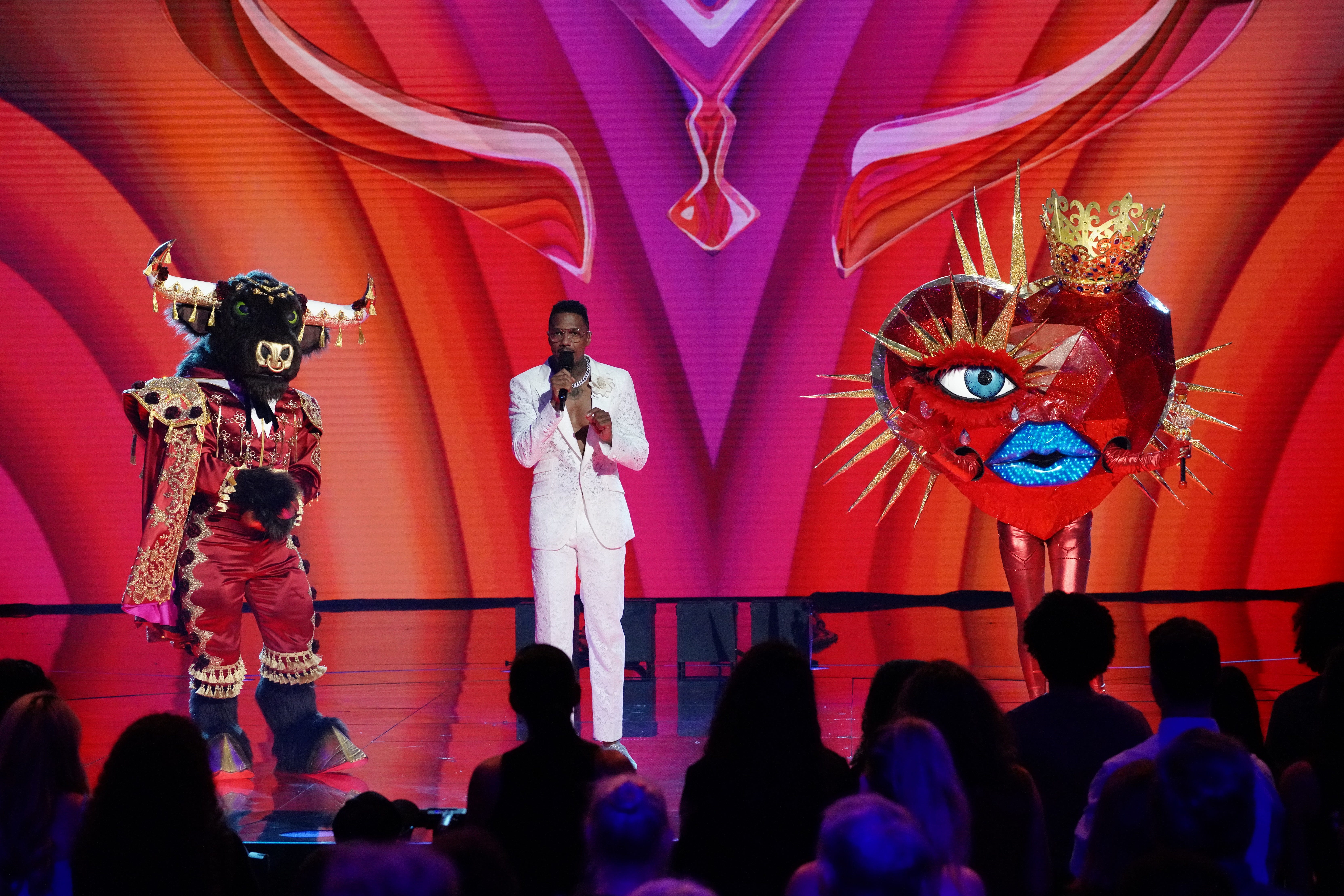 'The Masked Singer' finale: Jewel, Queen of Hearts, beats Todrick Hall's Bull