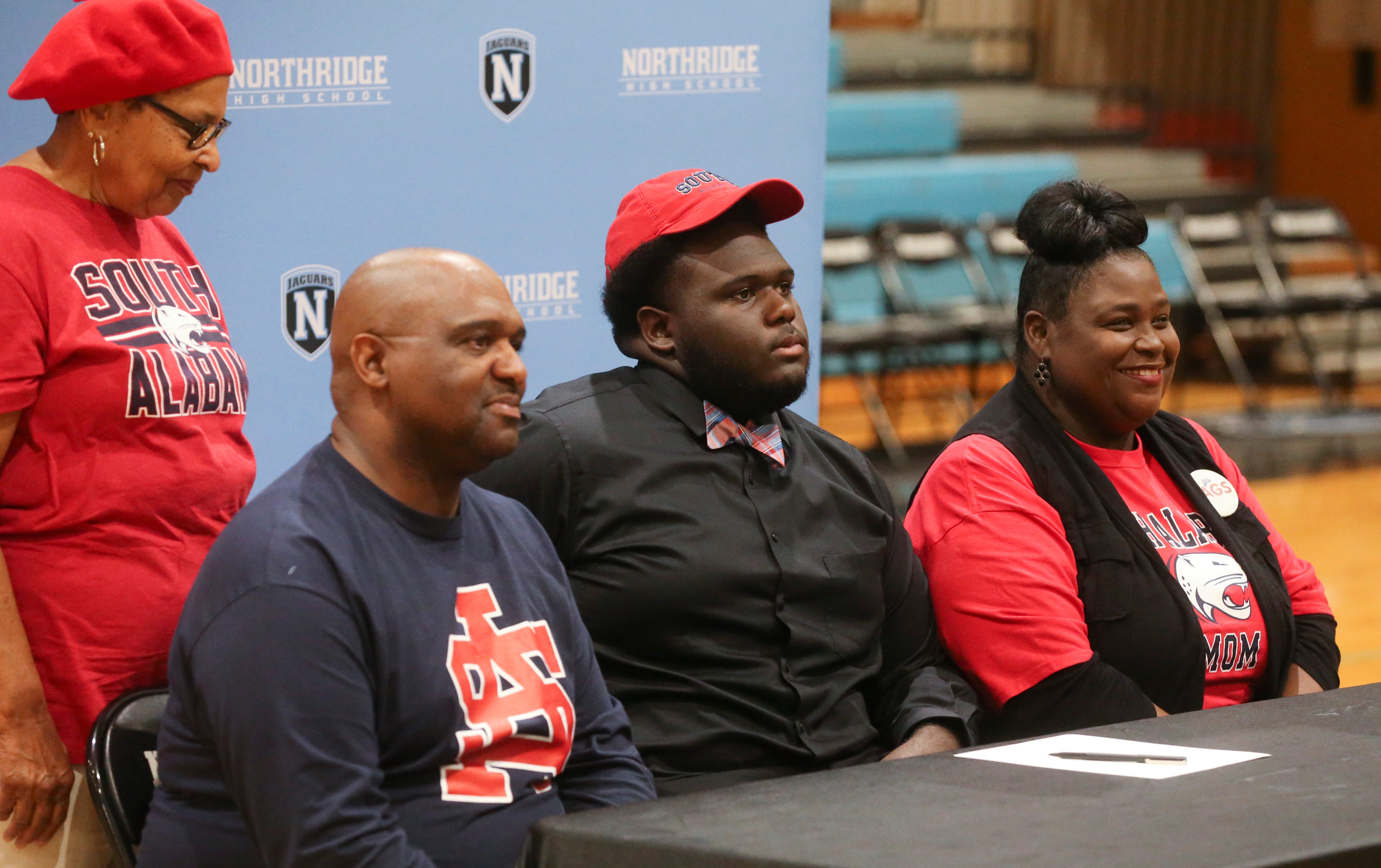 Tuscaloosa area high school athletes sign to play college football, other sports