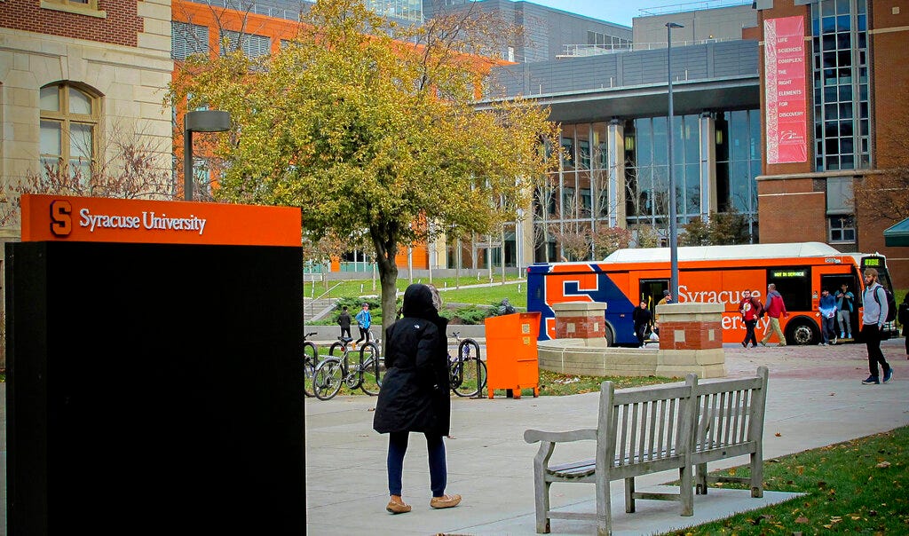 Perguruan tinggi kembali ke papan gambar – lagi – untuk melawan virus